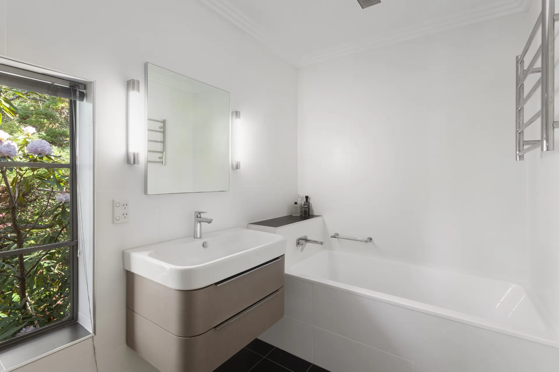 9 Orchard Lane, Leura, NSW, Leura - Thumbnail 8