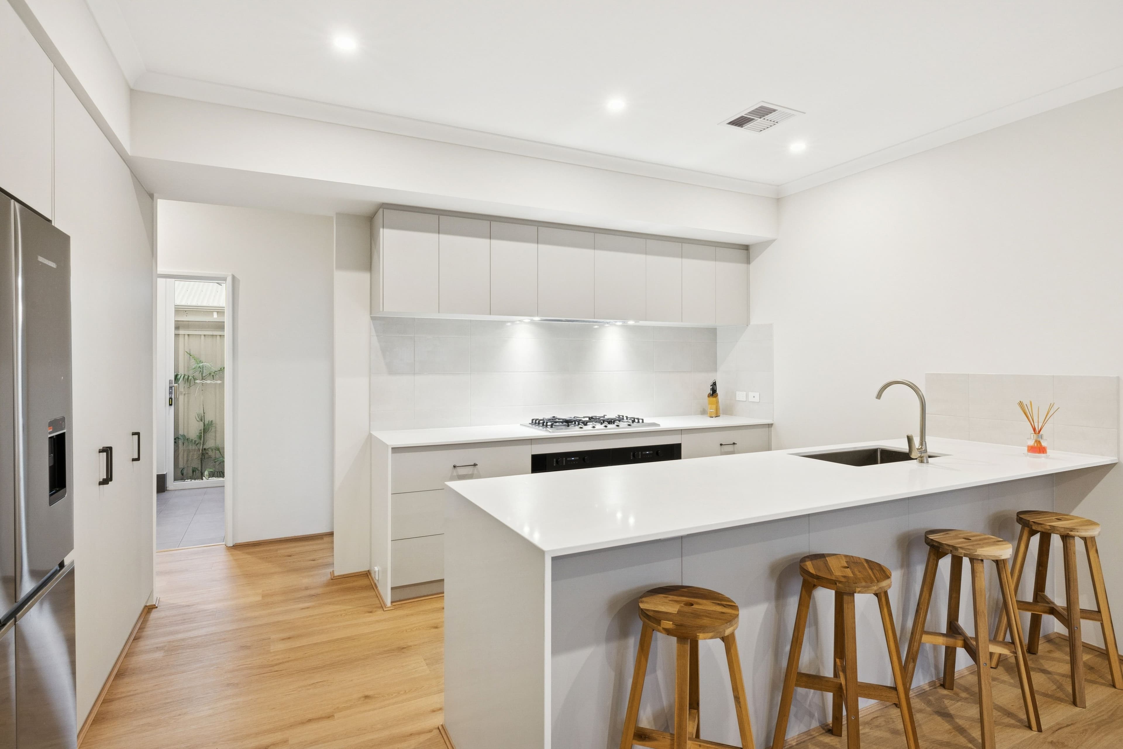 9A Moorgate Street, East Victoria Park WA 6101, East Victoria Park - Thumbnail 8