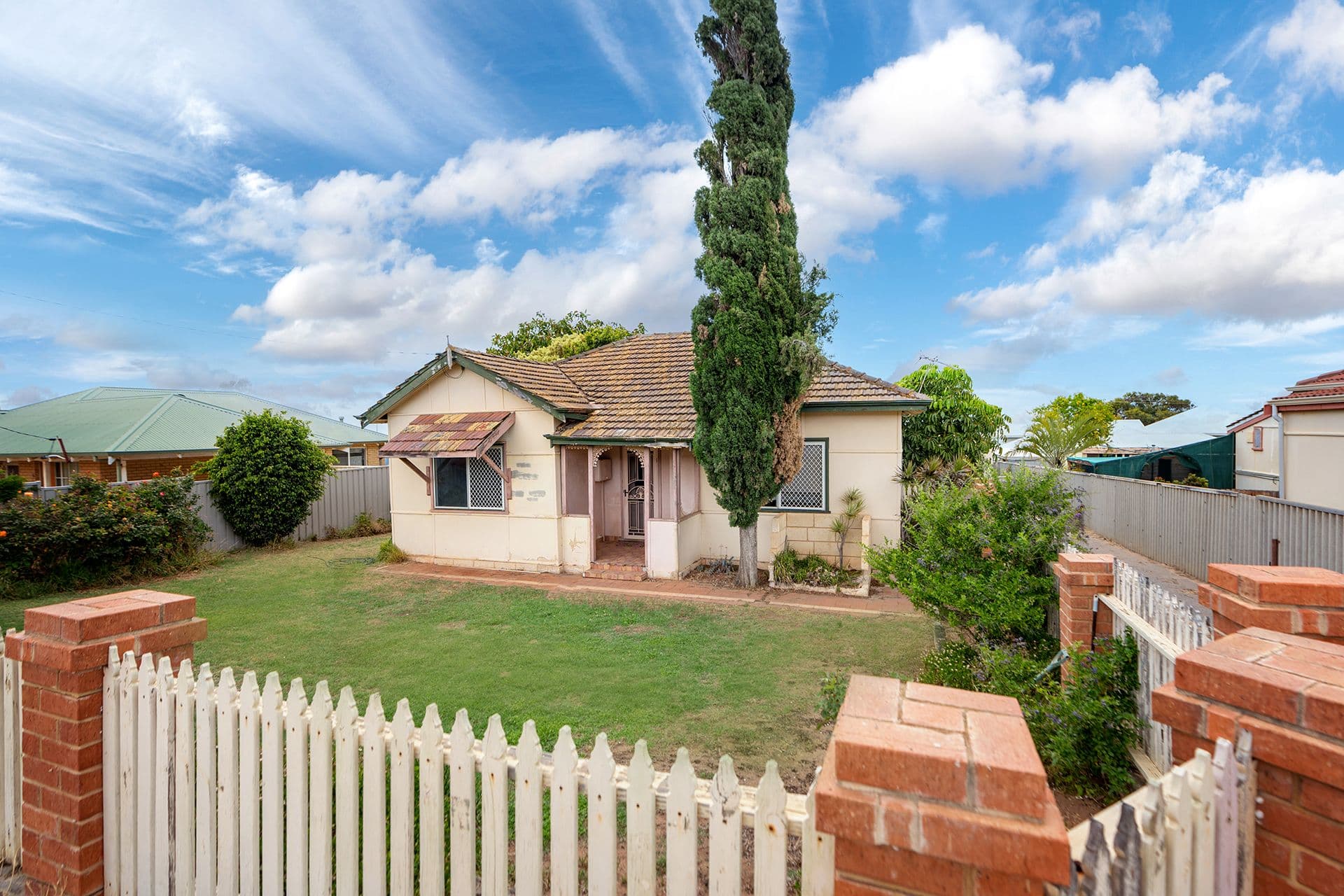 104 Gertrude Street, Geraldton WA 6530, Geraldton - Thumbnail 2