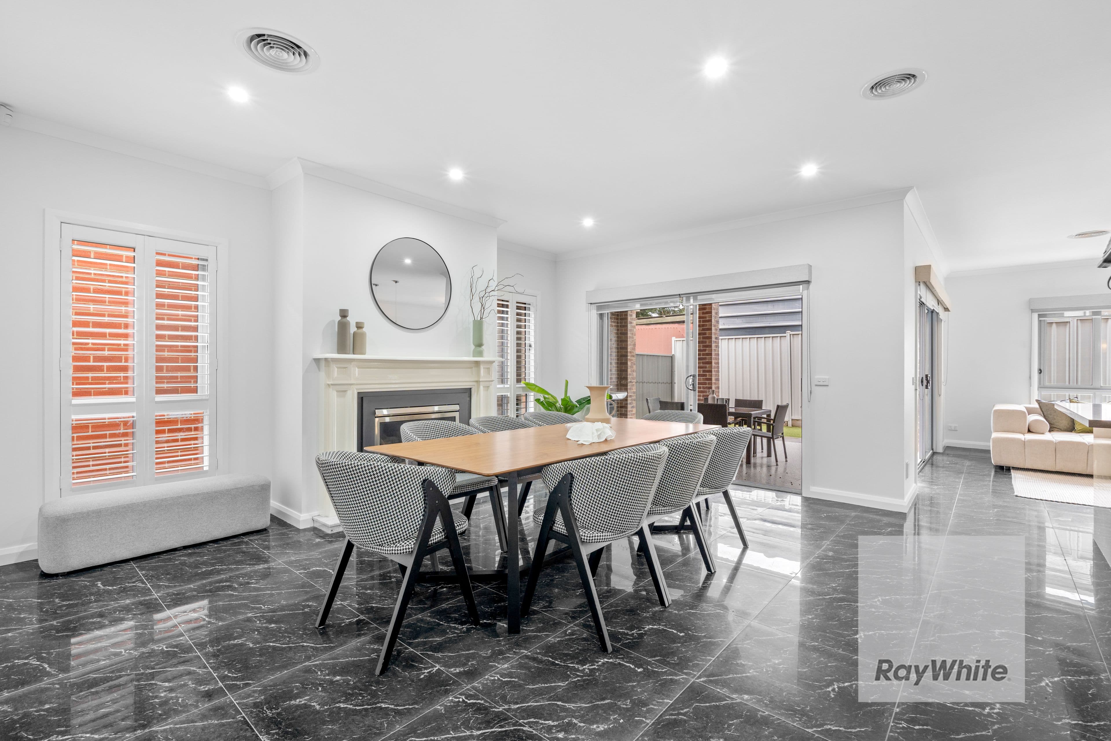 108 Arthur Street, Bundoora VIC 3083, Bundoora - Thumbnail 2