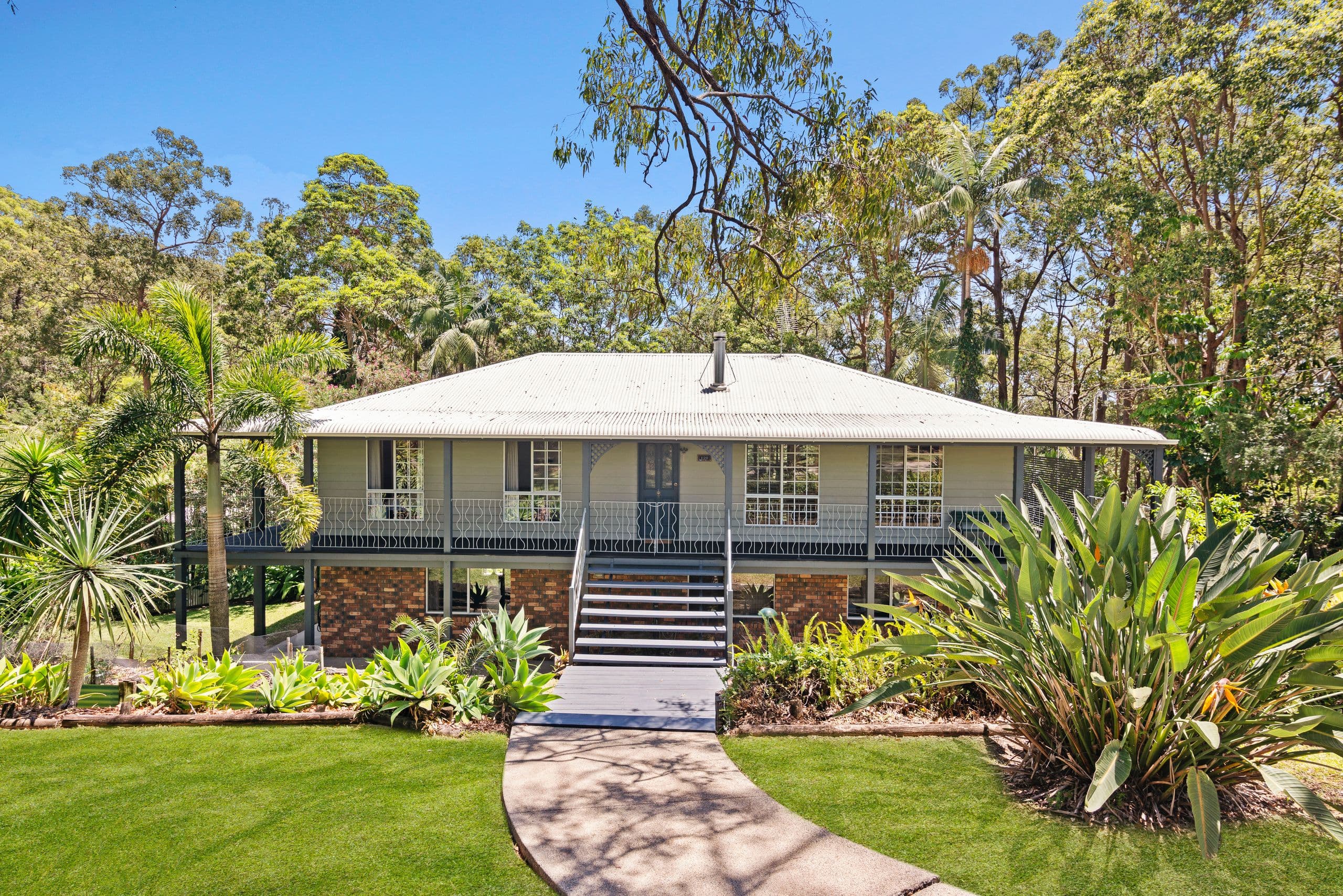129 Simpsons Road, Elanora QLD 4221, Elanora - Thumbnail 4
