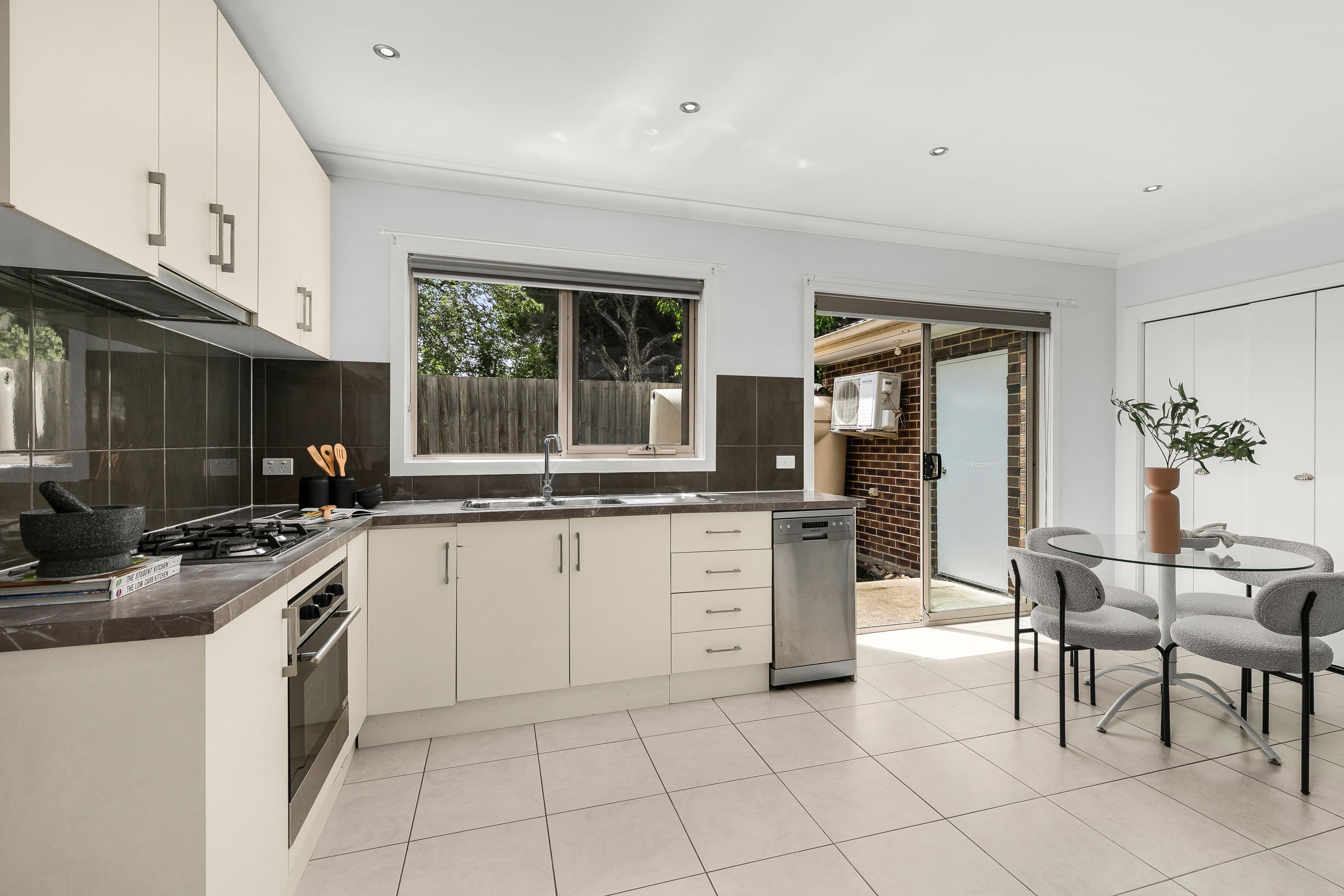 69 Meredith Street, Broadmeadows VIC 3047, Broadmeadows - Thumbnail 3