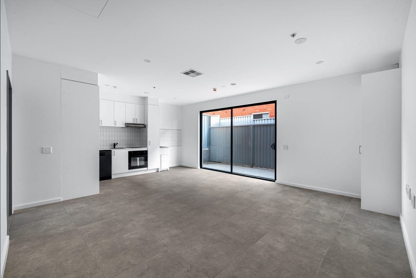 45 Susan Street, Auburn - Thumbnail 7
