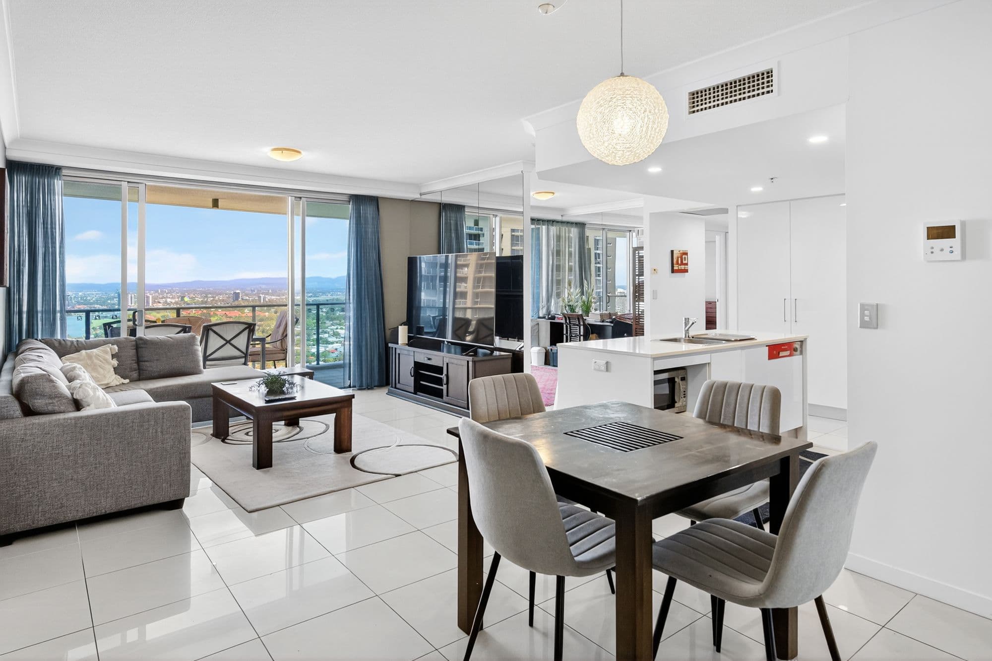 5 Lawson Street, Southport QLD 4215, Southport - Thumbnail 3