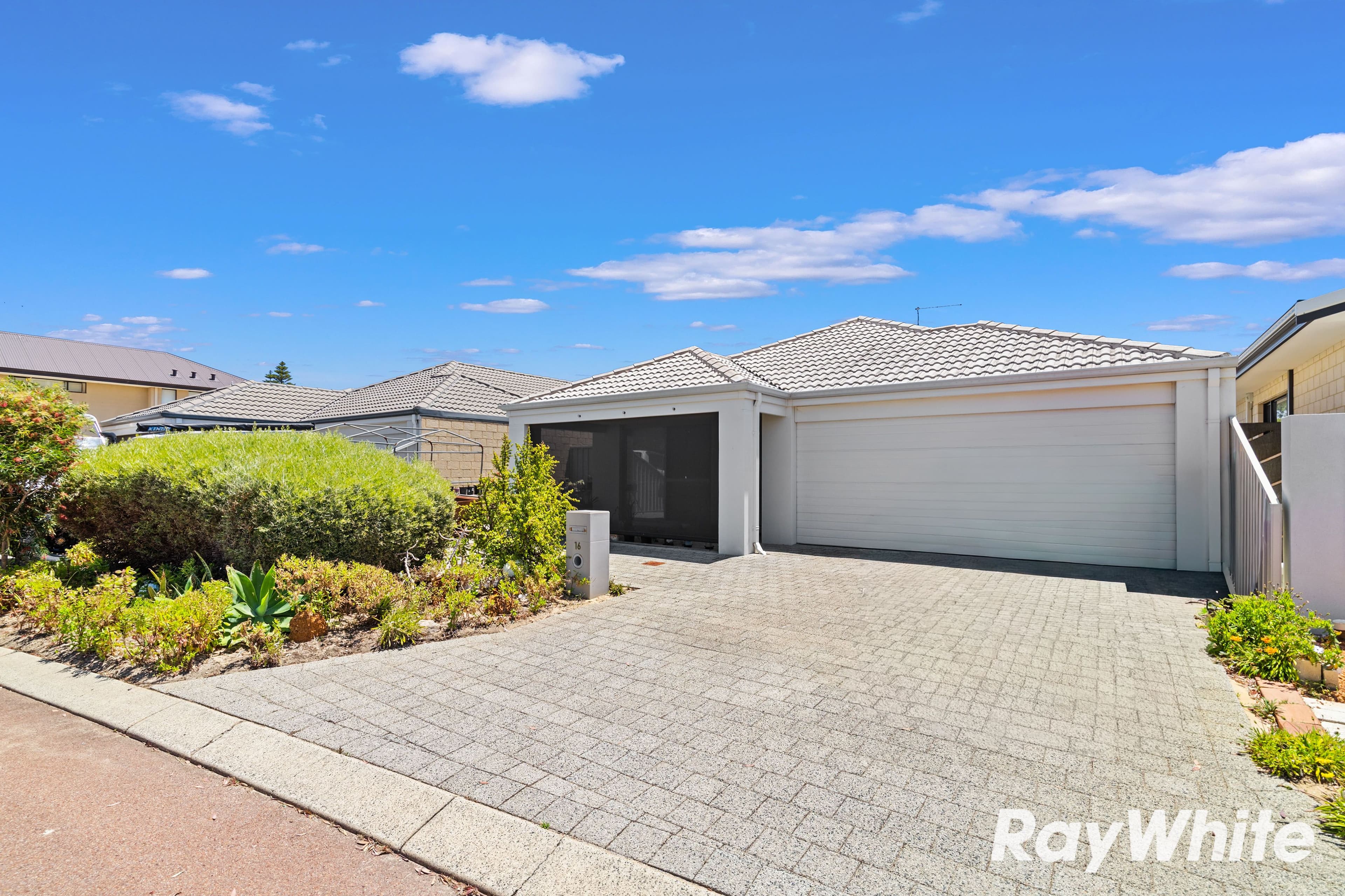 16 Kardan Loop, Falcon WA 6210, Falcon - Image 1