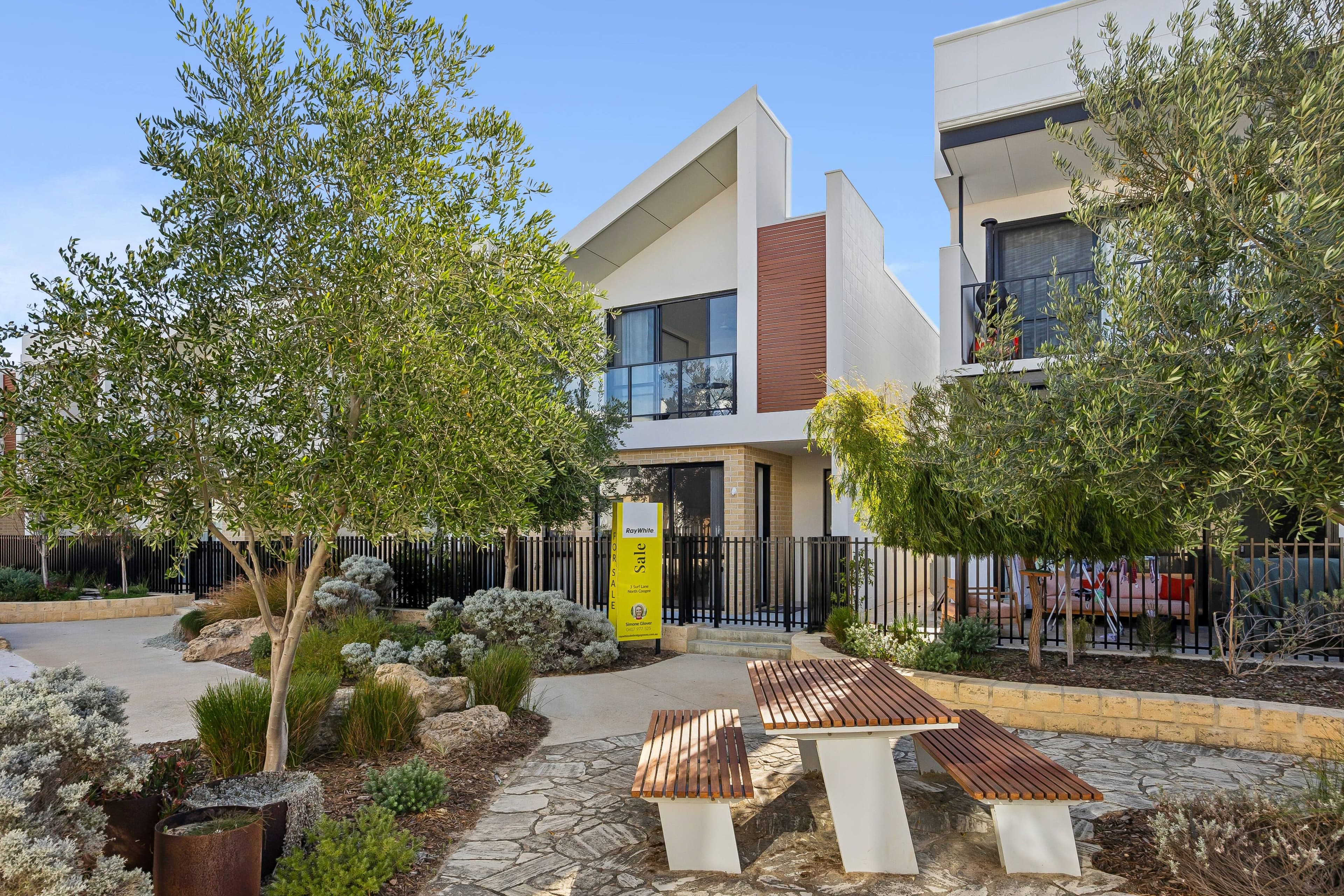 3 Surf Lane, North Coogee WA 6163, North Coogee - Thumbnail 2
