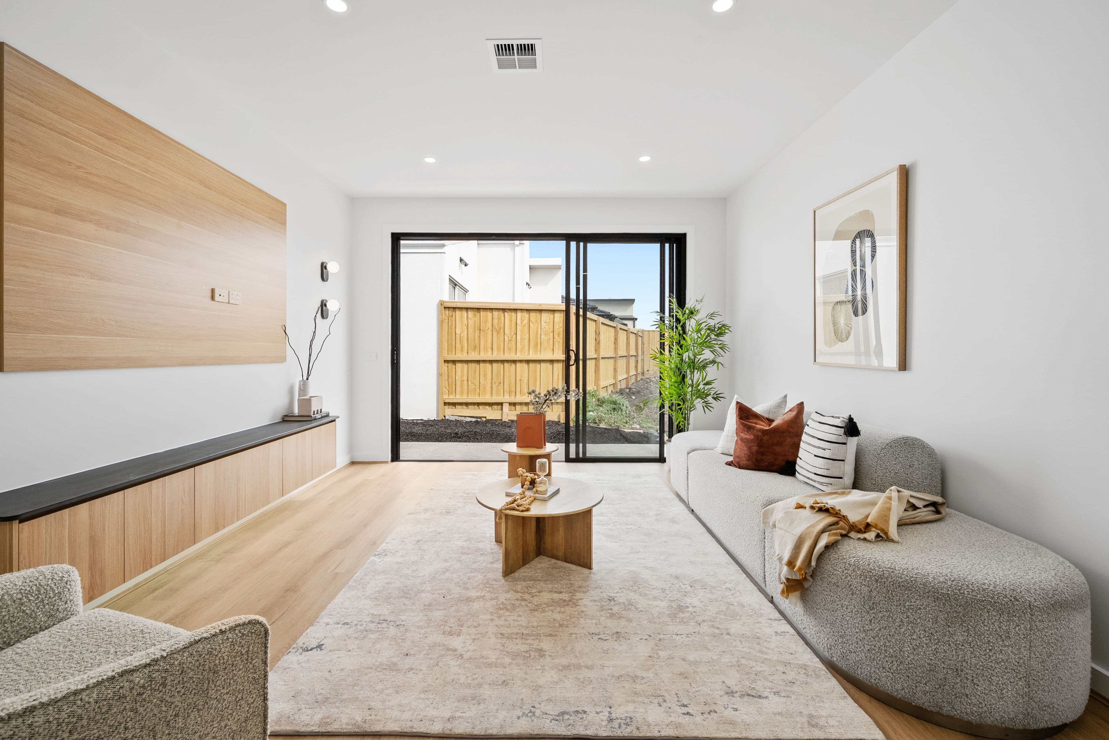 6 Issans Street, Wollert VIC 3750, Wollert - Thumbnail 2