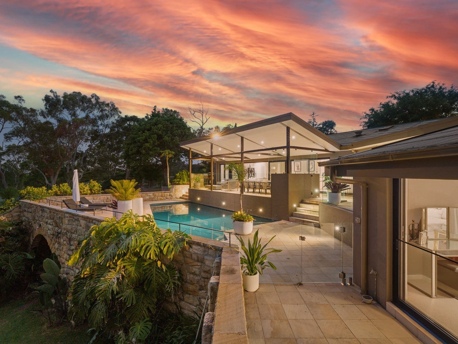 17 Walter Road, Ingleside - Thumbnail 2