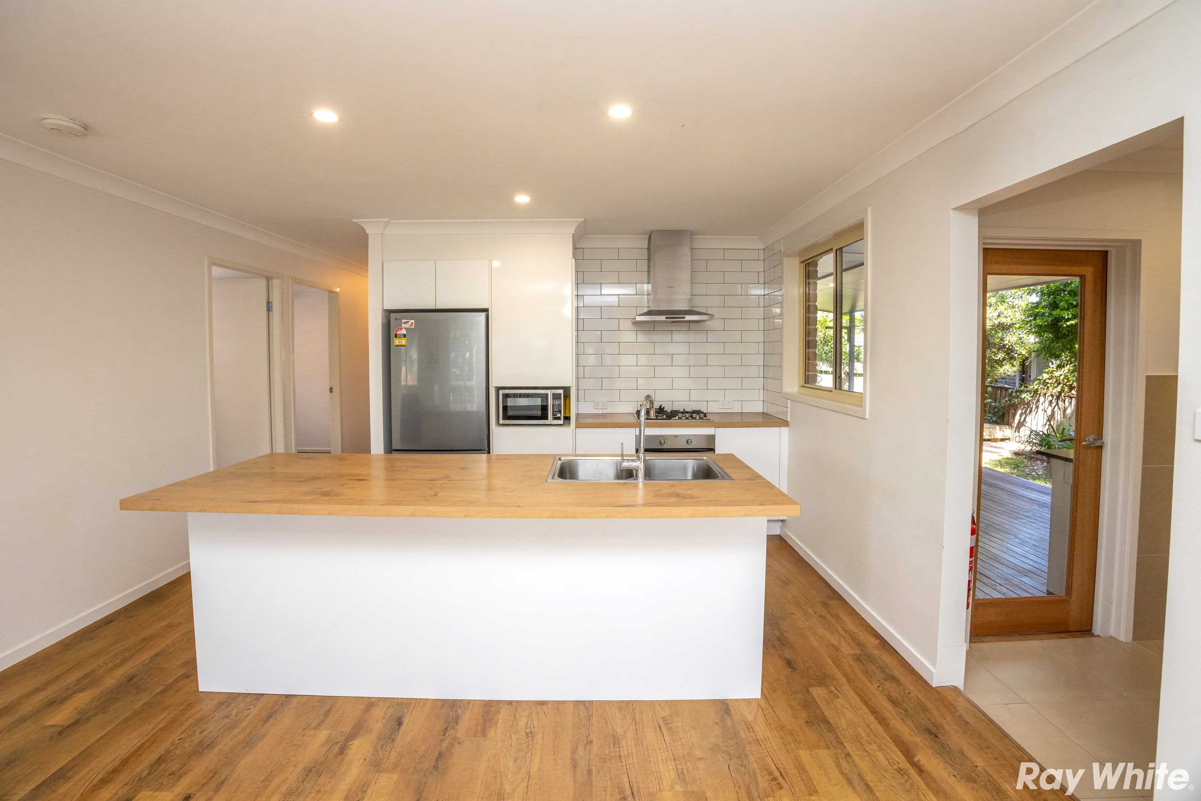 30 Cocos Crescent, Forster NSW 2428, Forster - Thumbnail 2