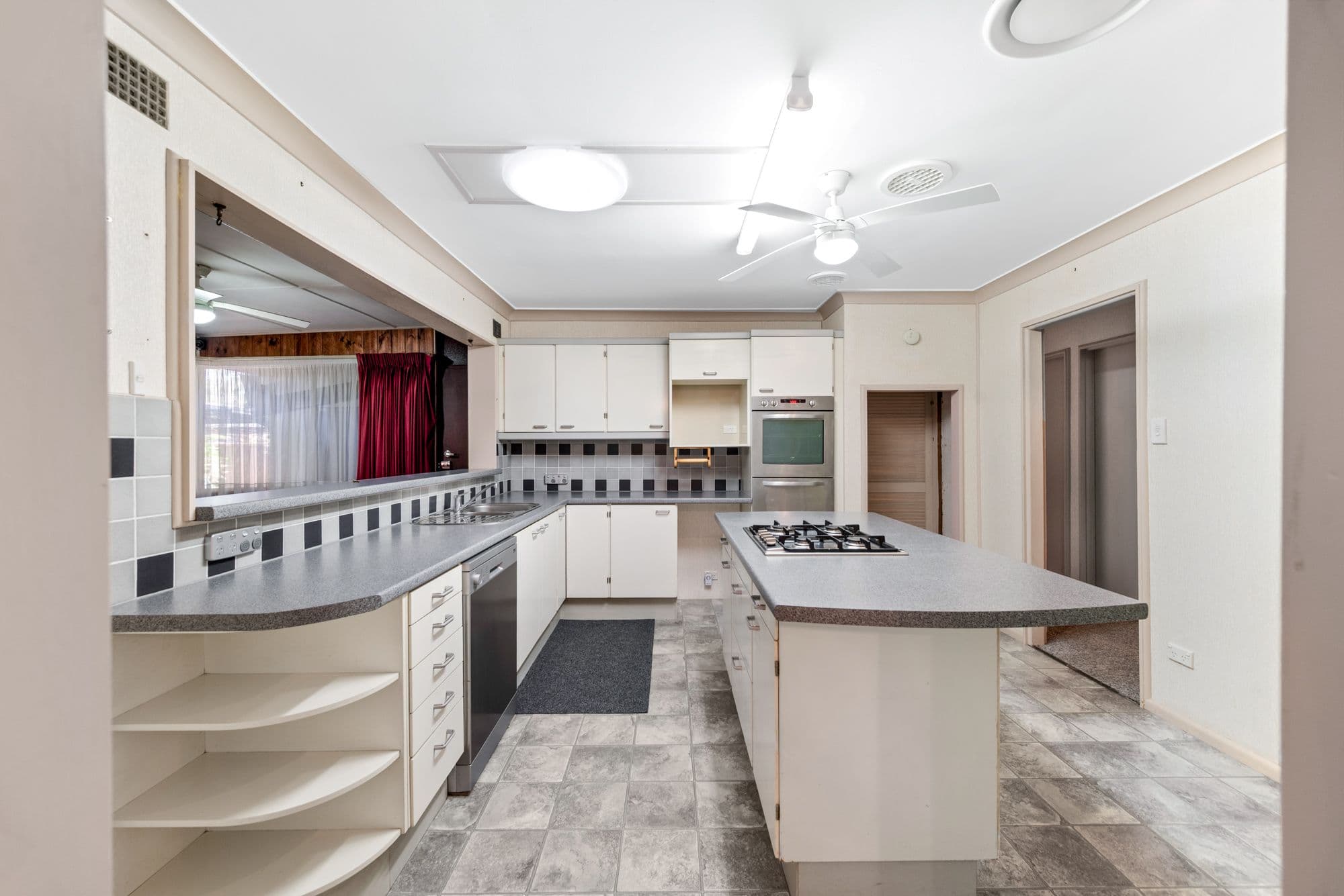 37 Darwin Road, Campbelltown NSW 2560, Campbelltown - Thumbnail 5