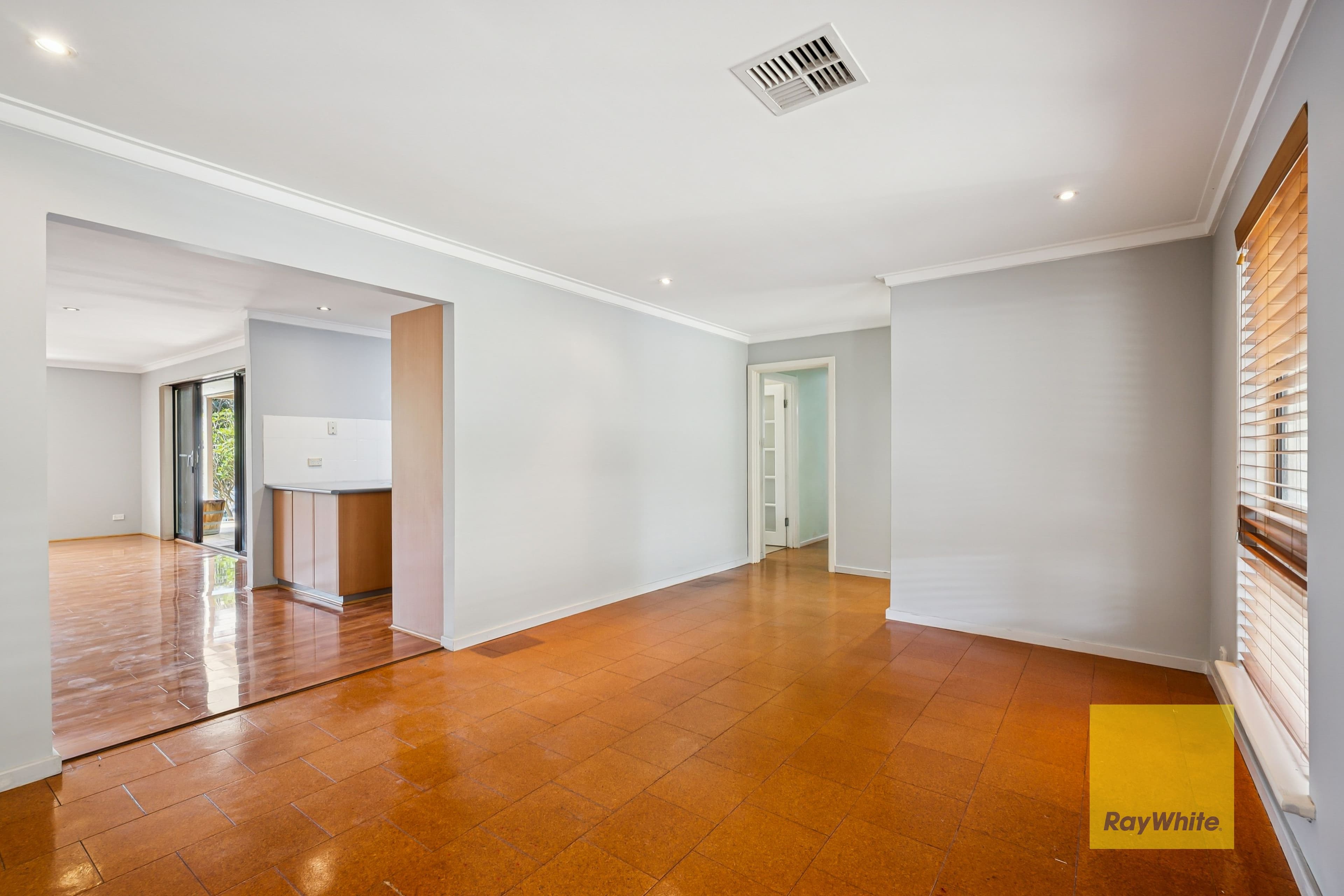42 Millen Street, Mount Nasura WA 6112, Mount Nasura - Thumbnail 5