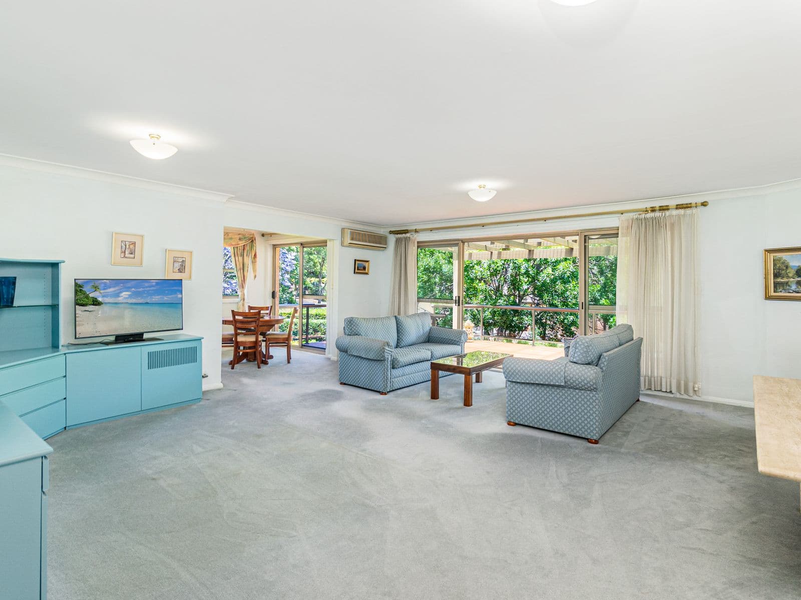 32 Castle Pines Drive, Norwest - Thumbnail 2