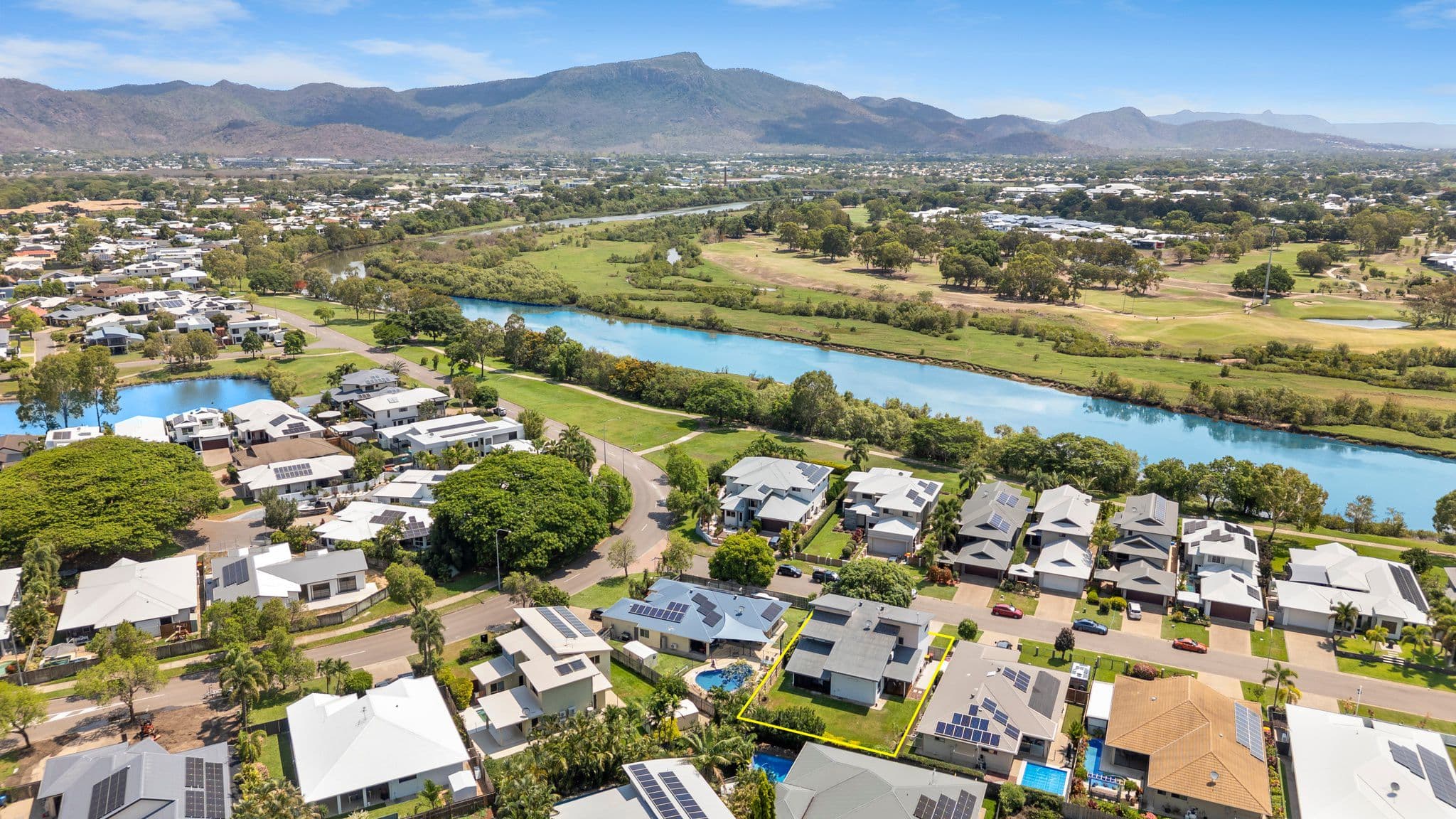 3 Riverwood Drive, Idalia - Thumbnail 2