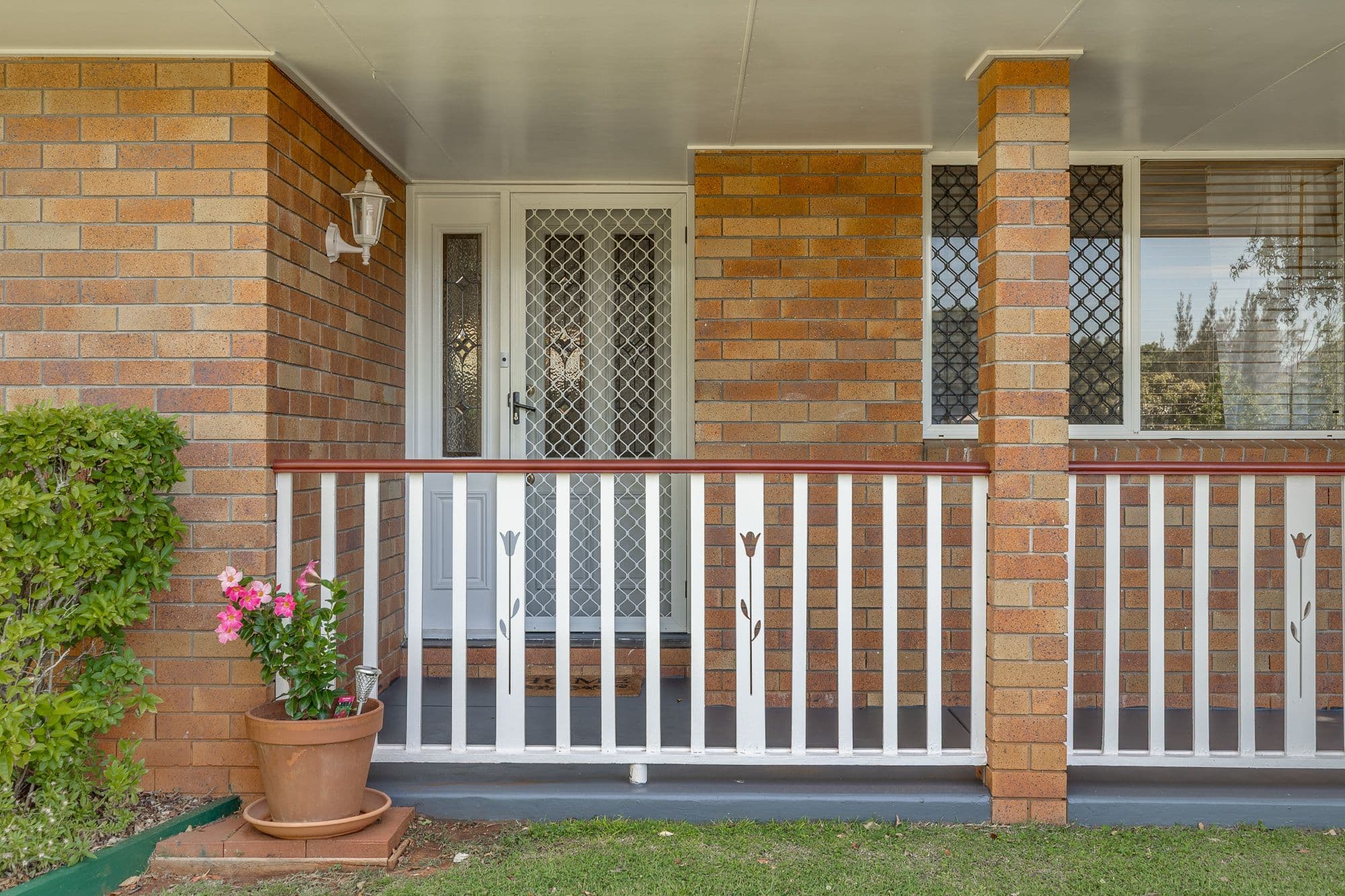 2 Marguerita Court, Centenary Heights QLD 4350, Centenary Heights - Thumbnail 3