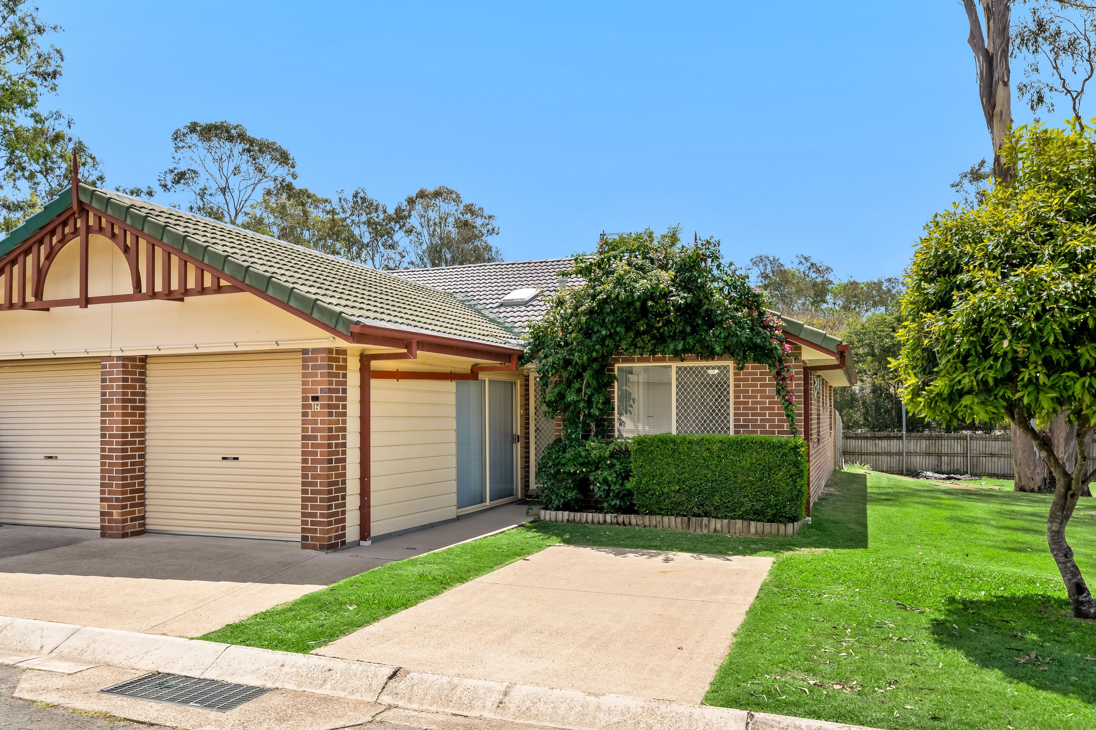 5 Spalding Crescent, Goodna QLD 4300, Goodna - Thumbnail 2