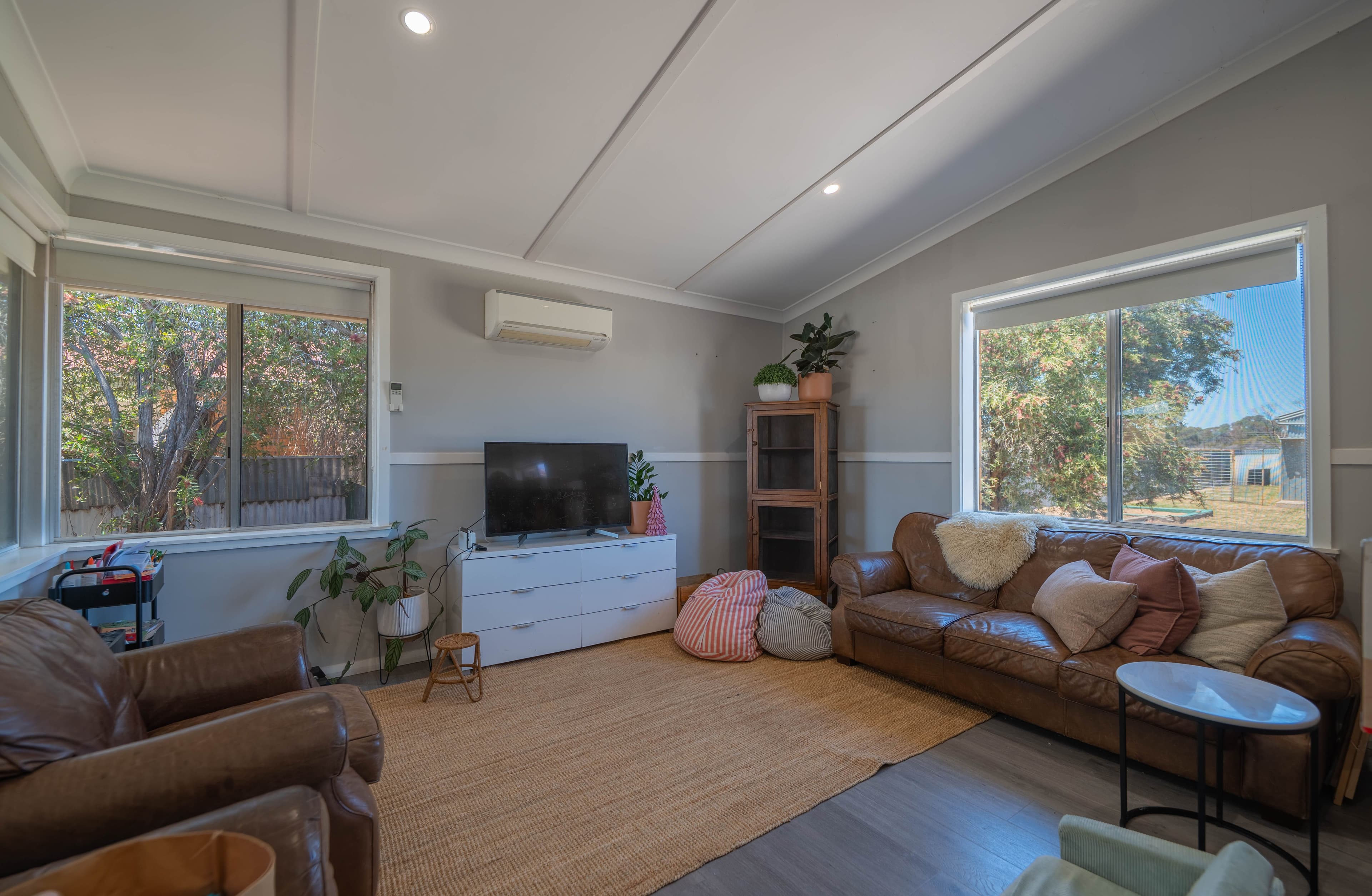 264 Neeld Street, West Wyalong NSW 2671, West Wyalong - Thumbnail 2