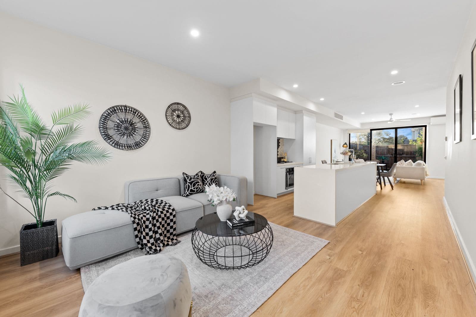 14 Poa Court, Keysborough VIC 3173, Keysborough - Thumbnail 2