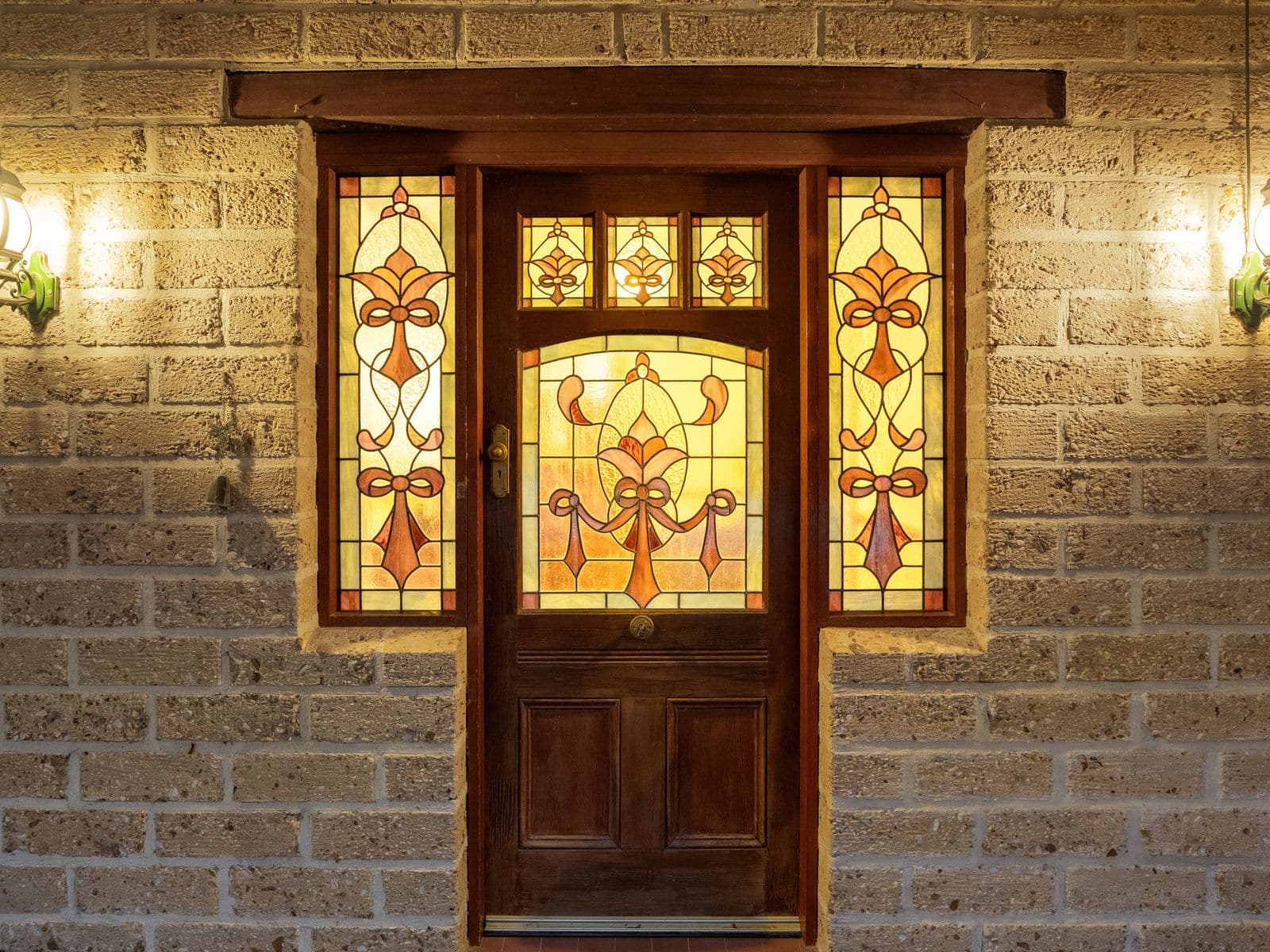 22 Railway Terrace, Willow Vale - Thumbnail 2