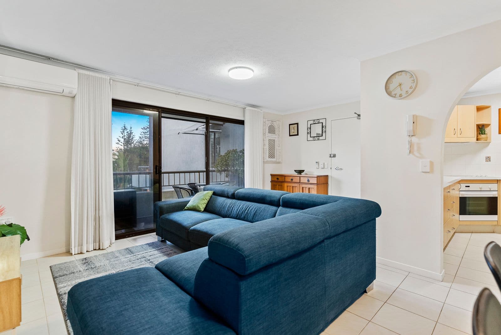 22 Second Avenue, Broadbeach QLD 4218, Broadbeach - Thumbnail 5
