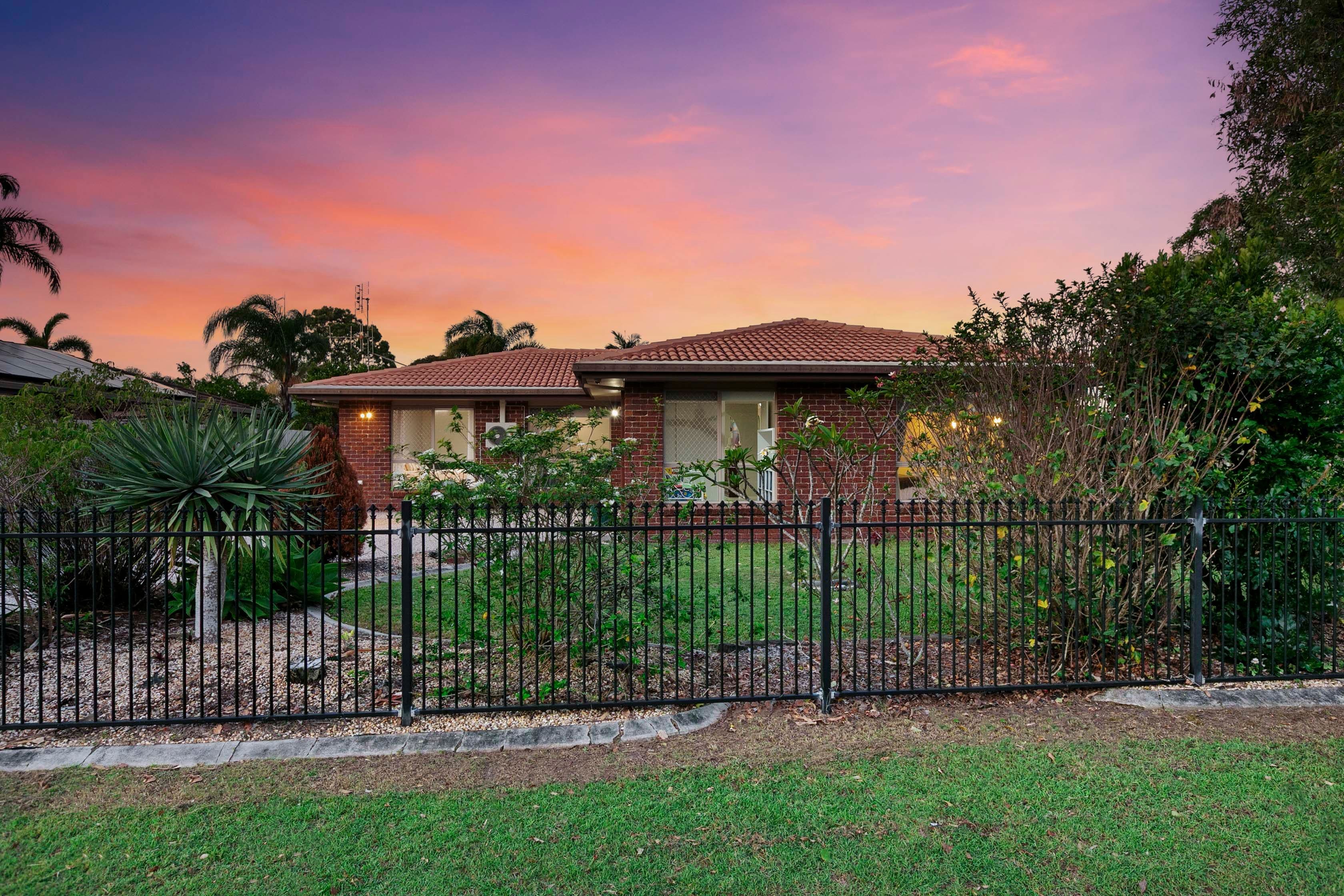16 Meledie Avenue, Kawungan QLD 4655, Kawungan - Image 1