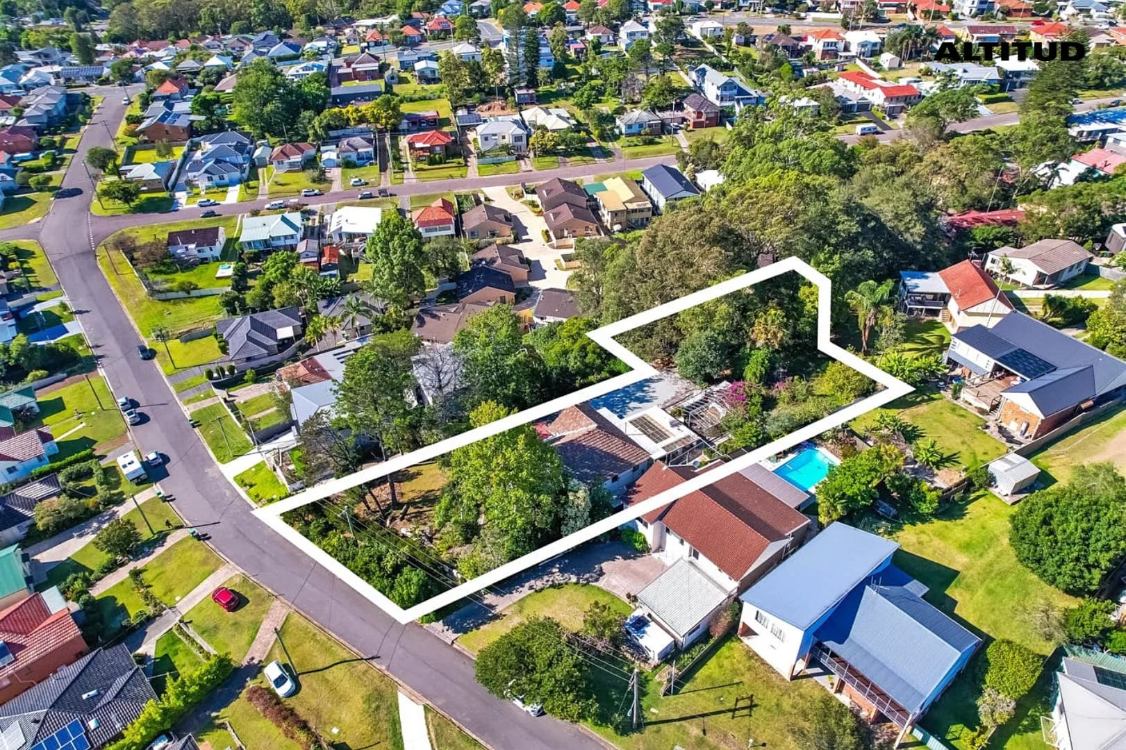 15 Princes Avenue, Charlestown - Thumbnail 8