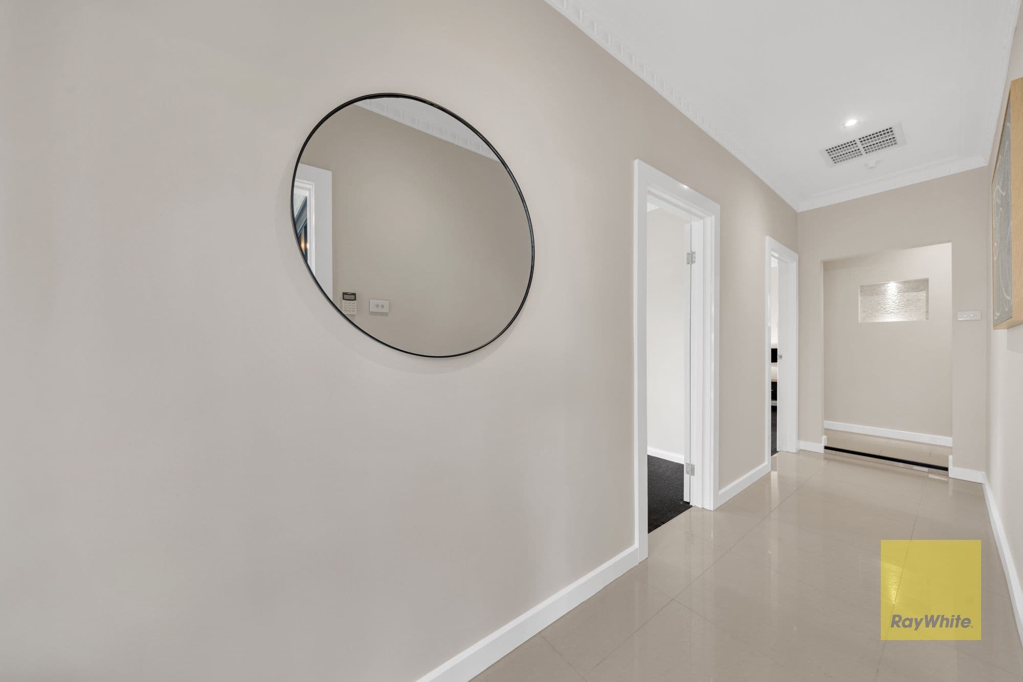 12 Washington Street, St Albans VIC 3021, St Albans - Thumbnail 4
