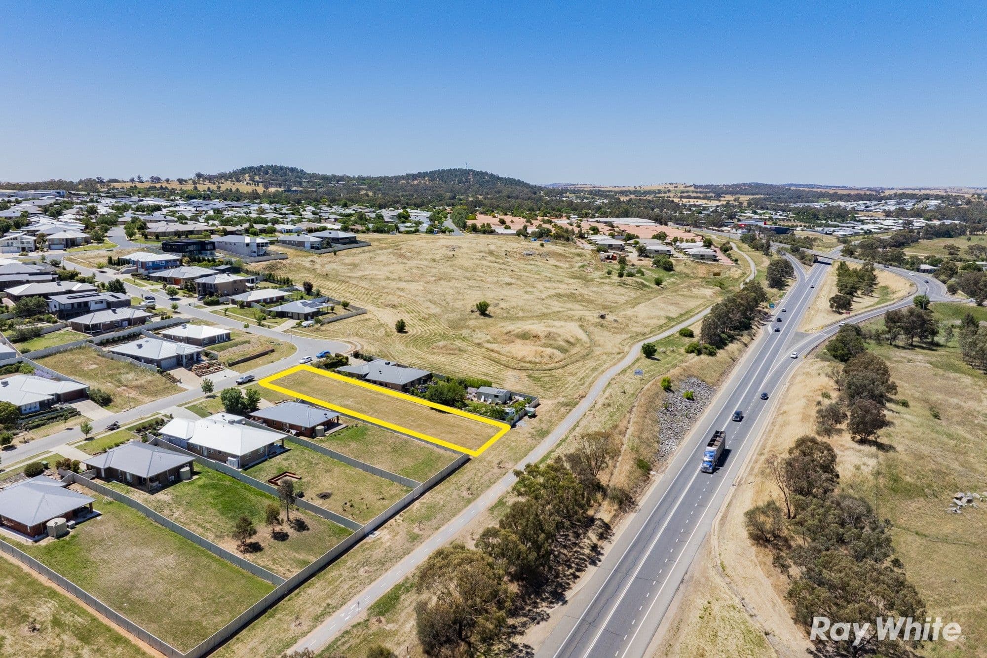 3 Sunvale Crescent, Estella NSW 2650, Estella - Image 1