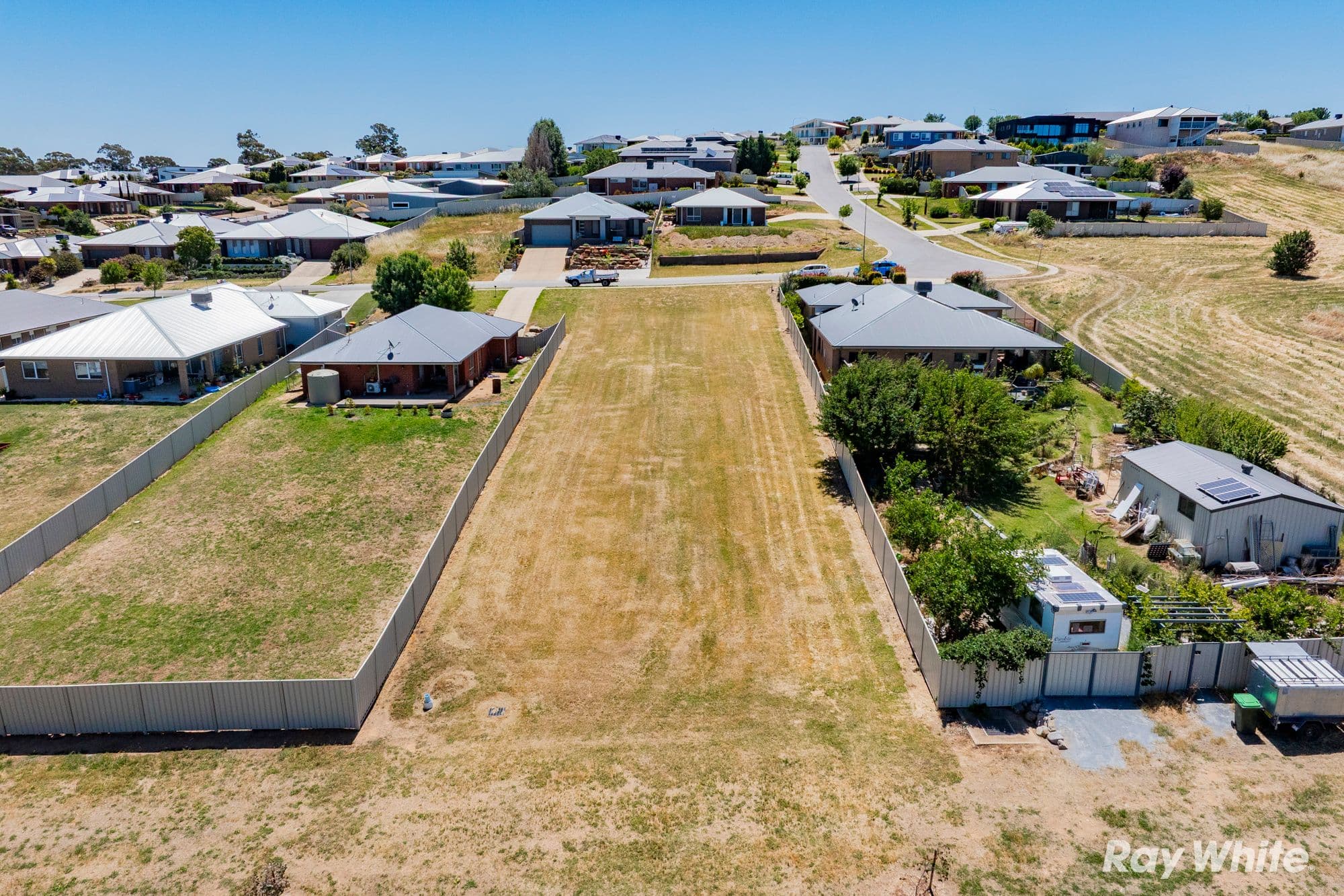 3 Sunvale Crescent, Estella NSW 2650, Estella - Thumbnail 3