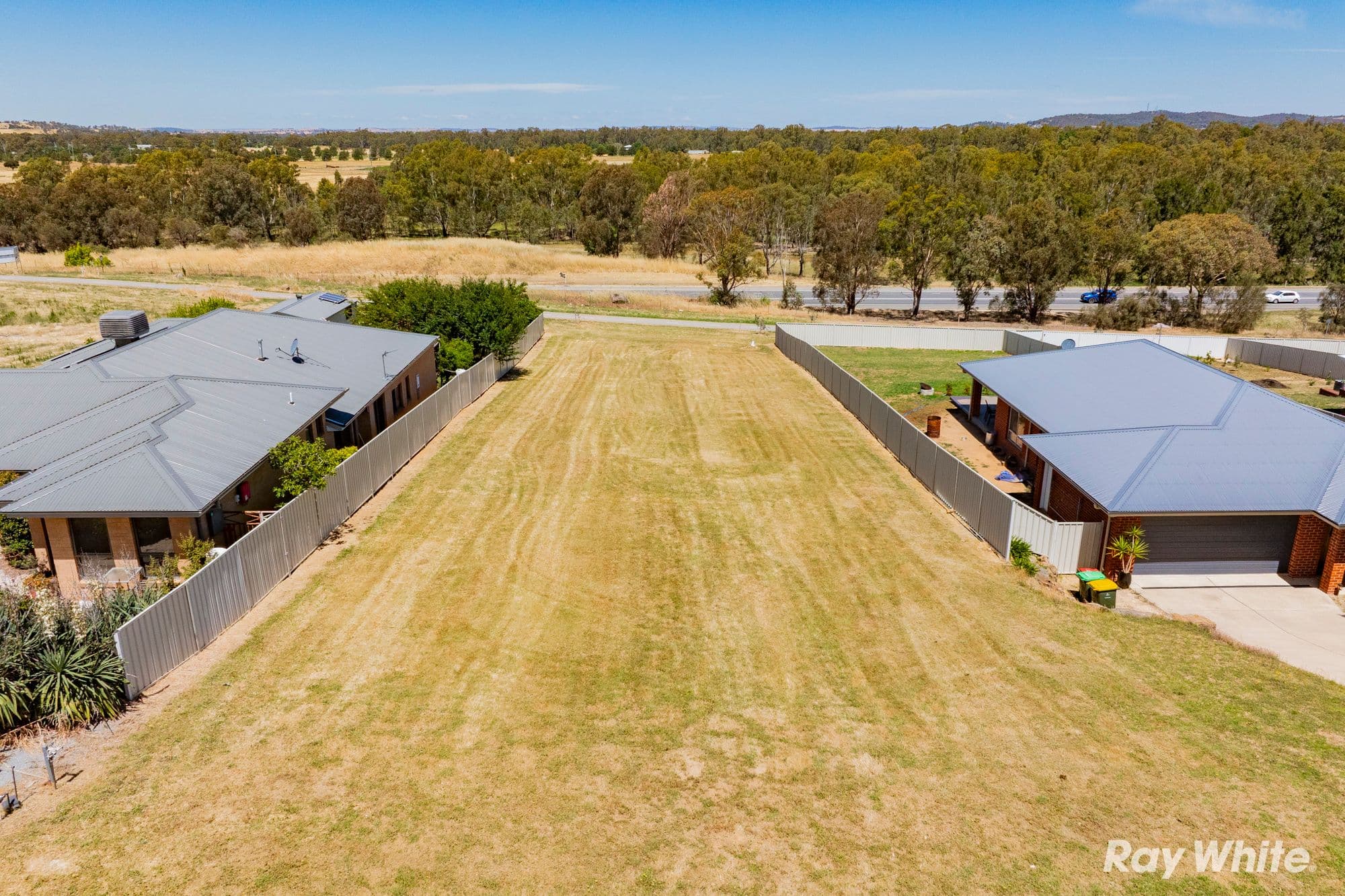 3 Sunvale Crescent, Estella NSW 2650, Estella - Thumbnail 4