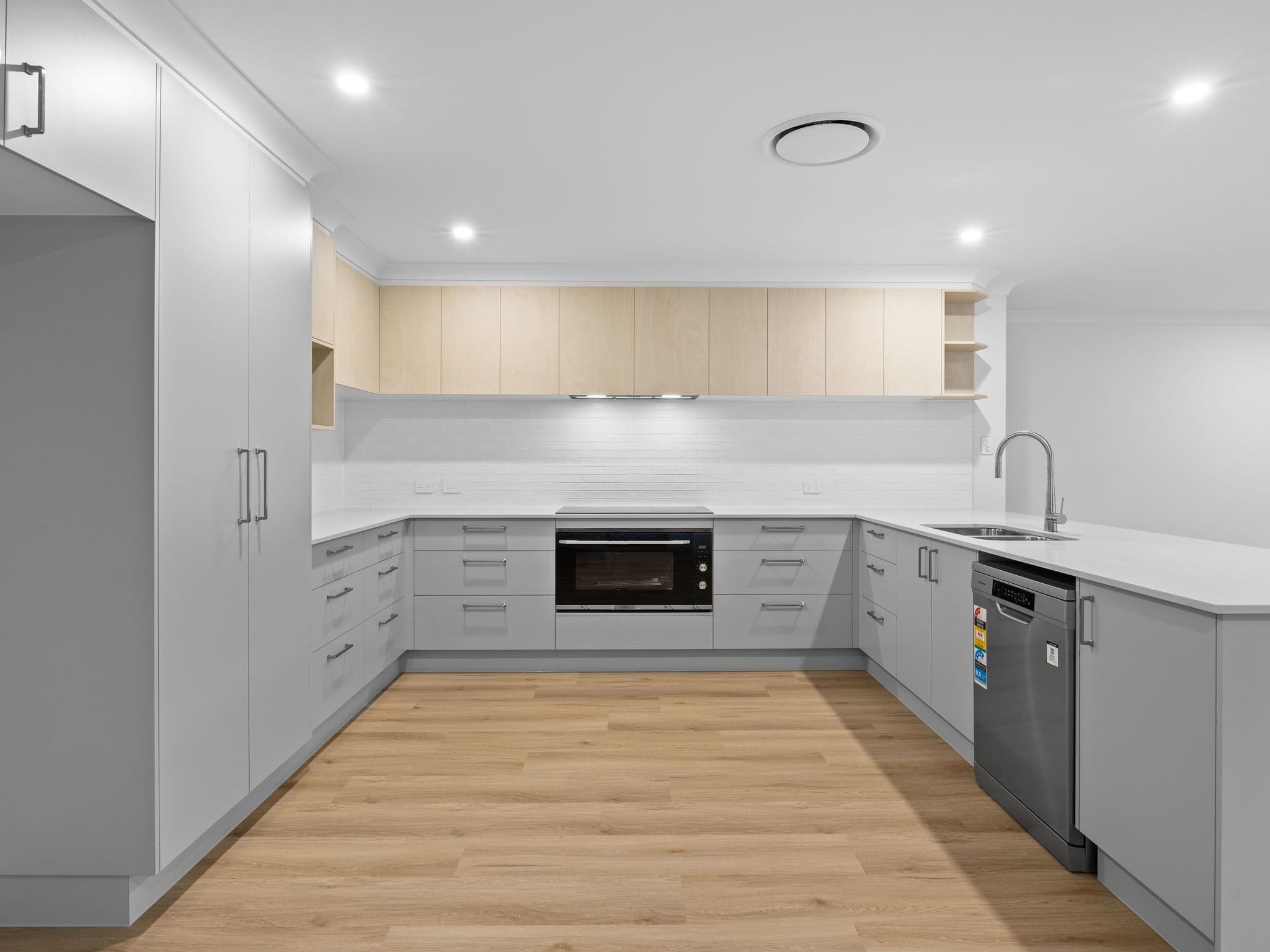 68-70 Sauvignon Drive, Morayfield QLD 4506, Morayfield - Thumbnail 5