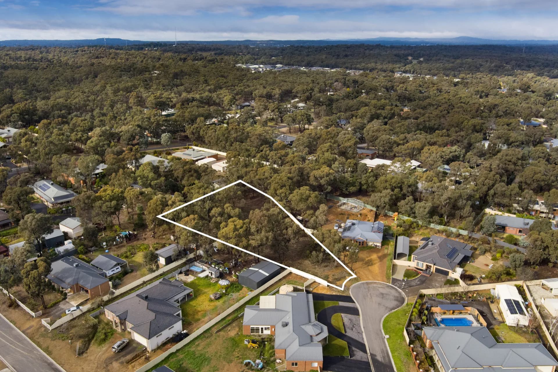 2 Buderim Court, Maiden Gully, VIC, Maiden Gully - Thumbnail 5
