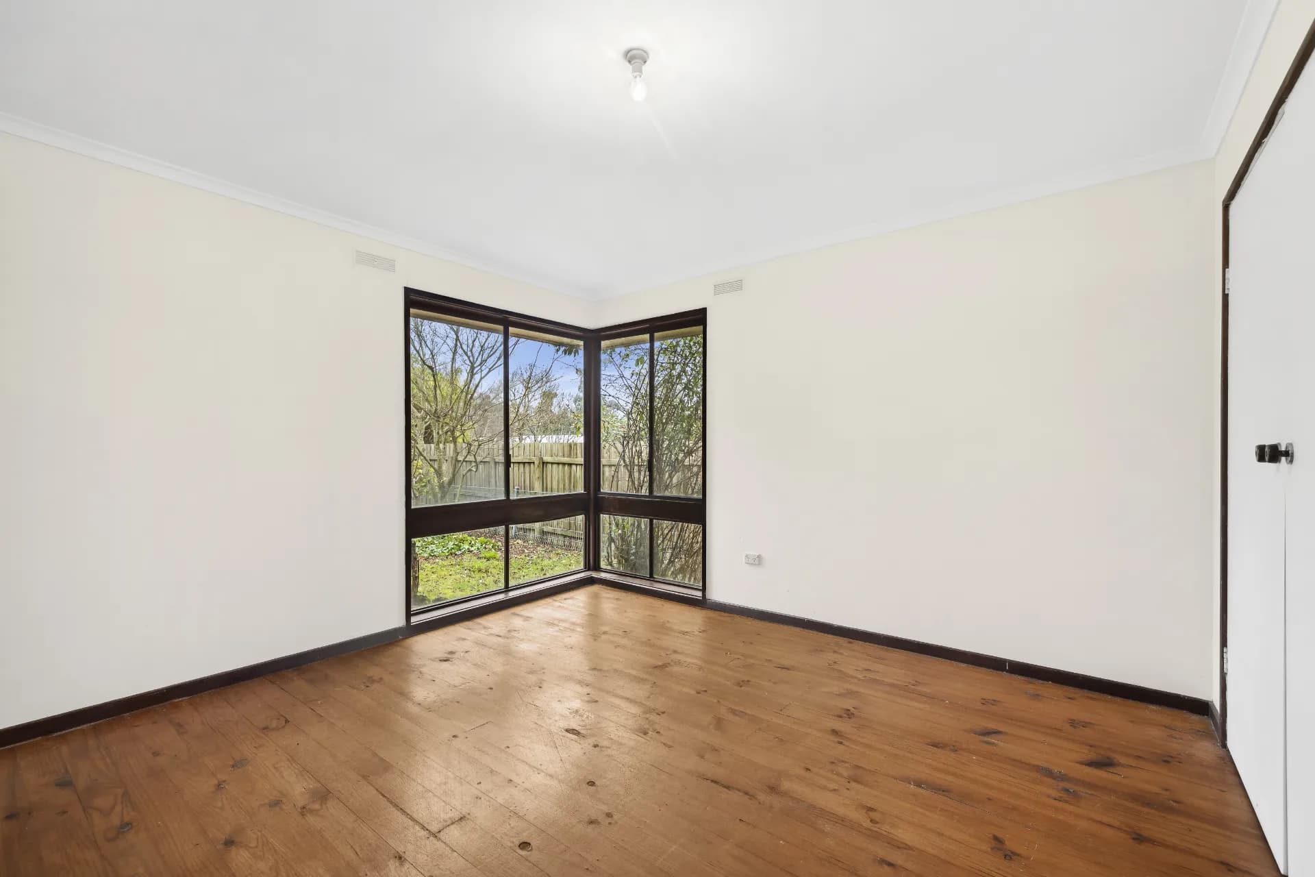 57 High  Street, Trentham, VIC, Trentham - Thumbnail 5