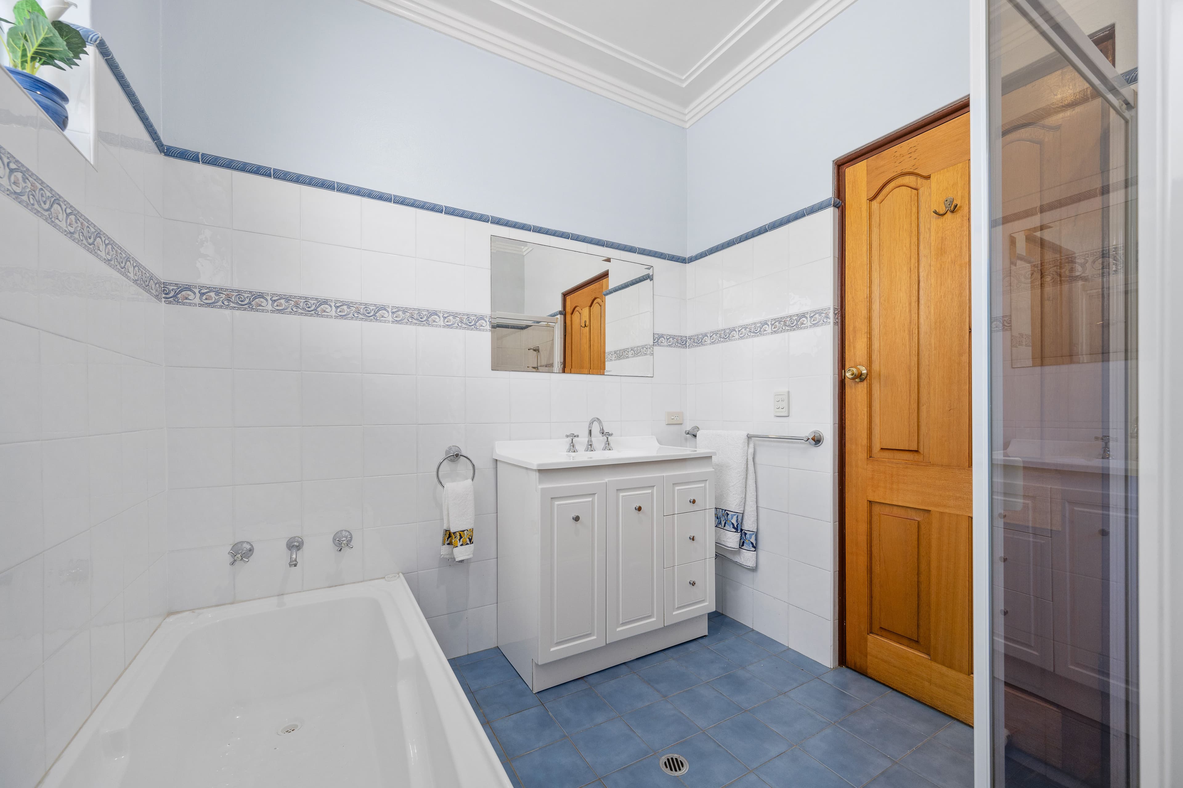 26 St Elmo Parade, Kingsgrove NSW 2208, Kingsgrove - Thumbnail 6
