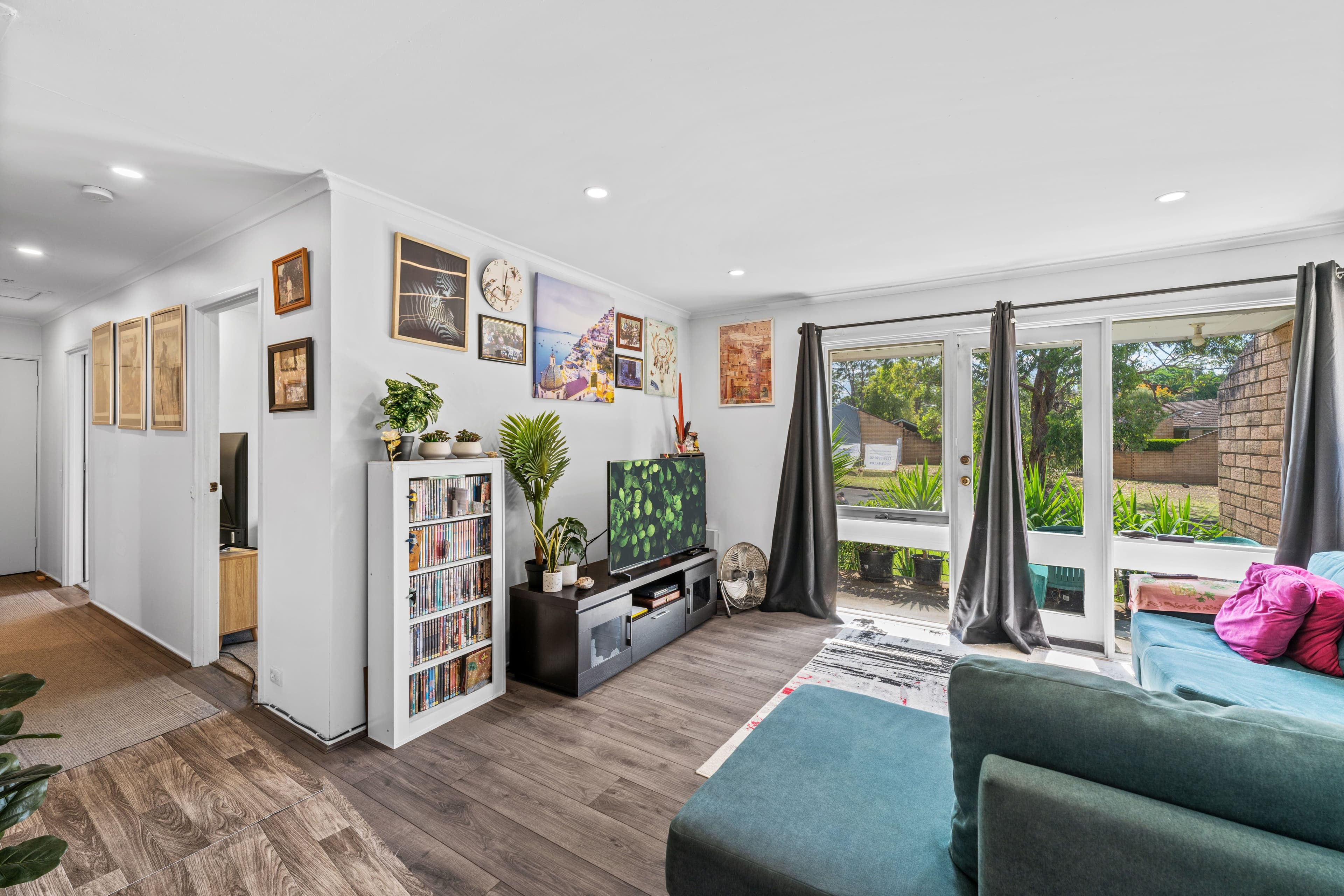 192 The Parkway, Bradbury NSW 2560, Bradbury - Thumbnail 2