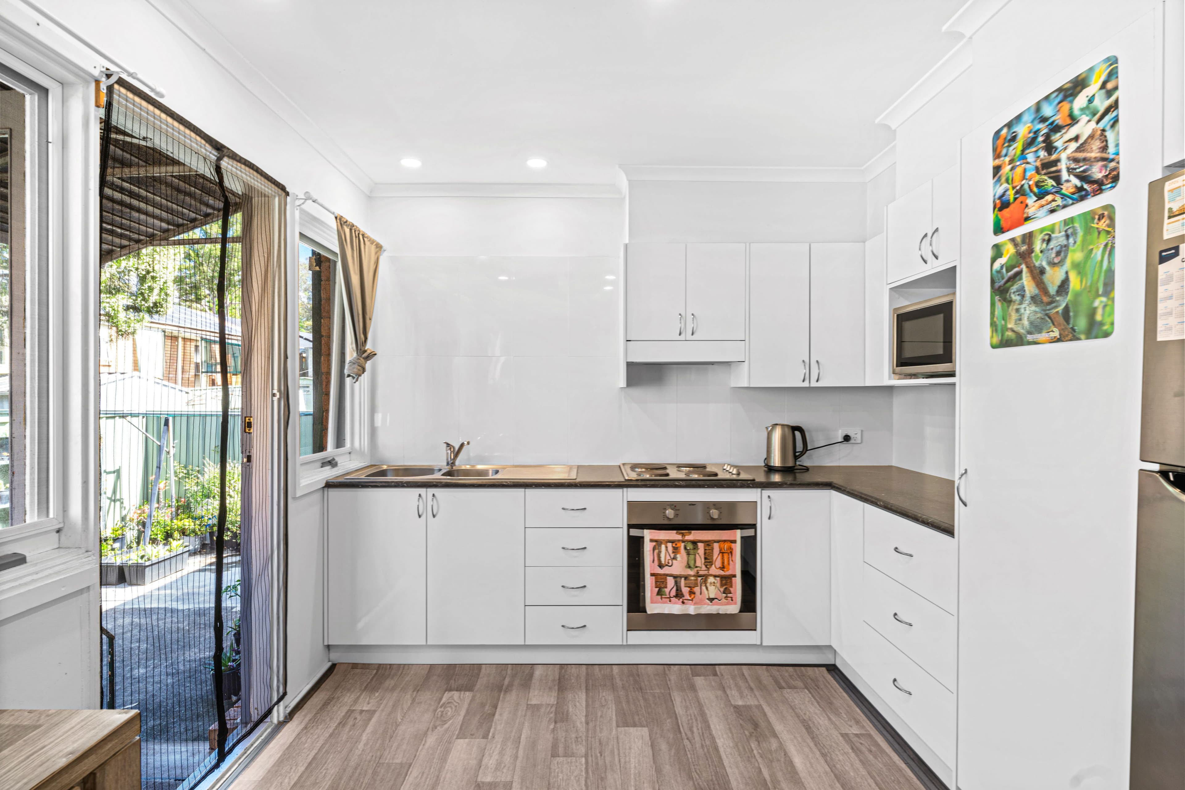 192 The Parkway, Bradbury NSW 2560, Bradbury - Thumbnail 4