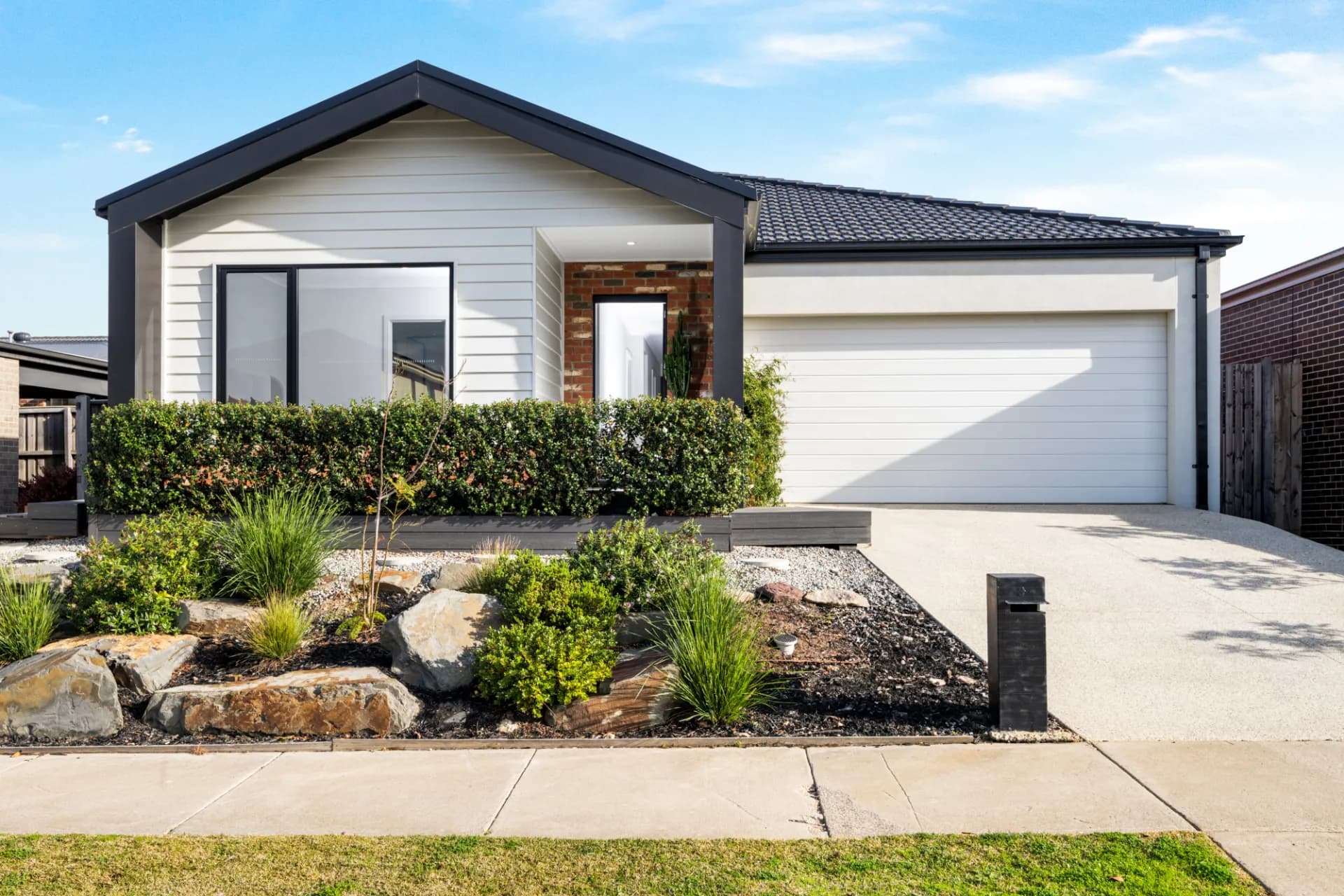 3 Scentbark Street, Torquay - Thumbnail 2