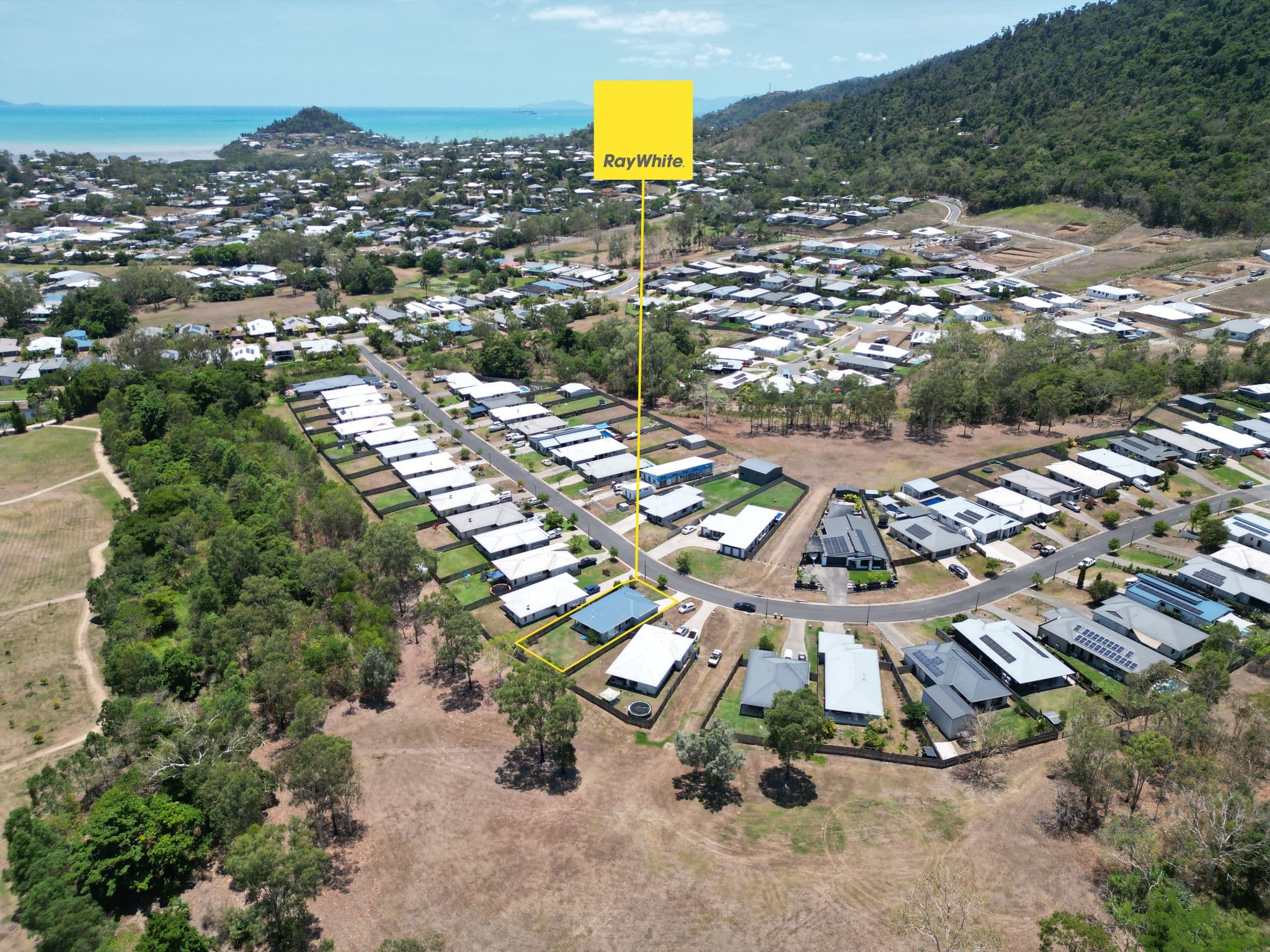 38 Trader Crescent, Cannonvale QLD 4802, Cannonvale - Thumbnail 2