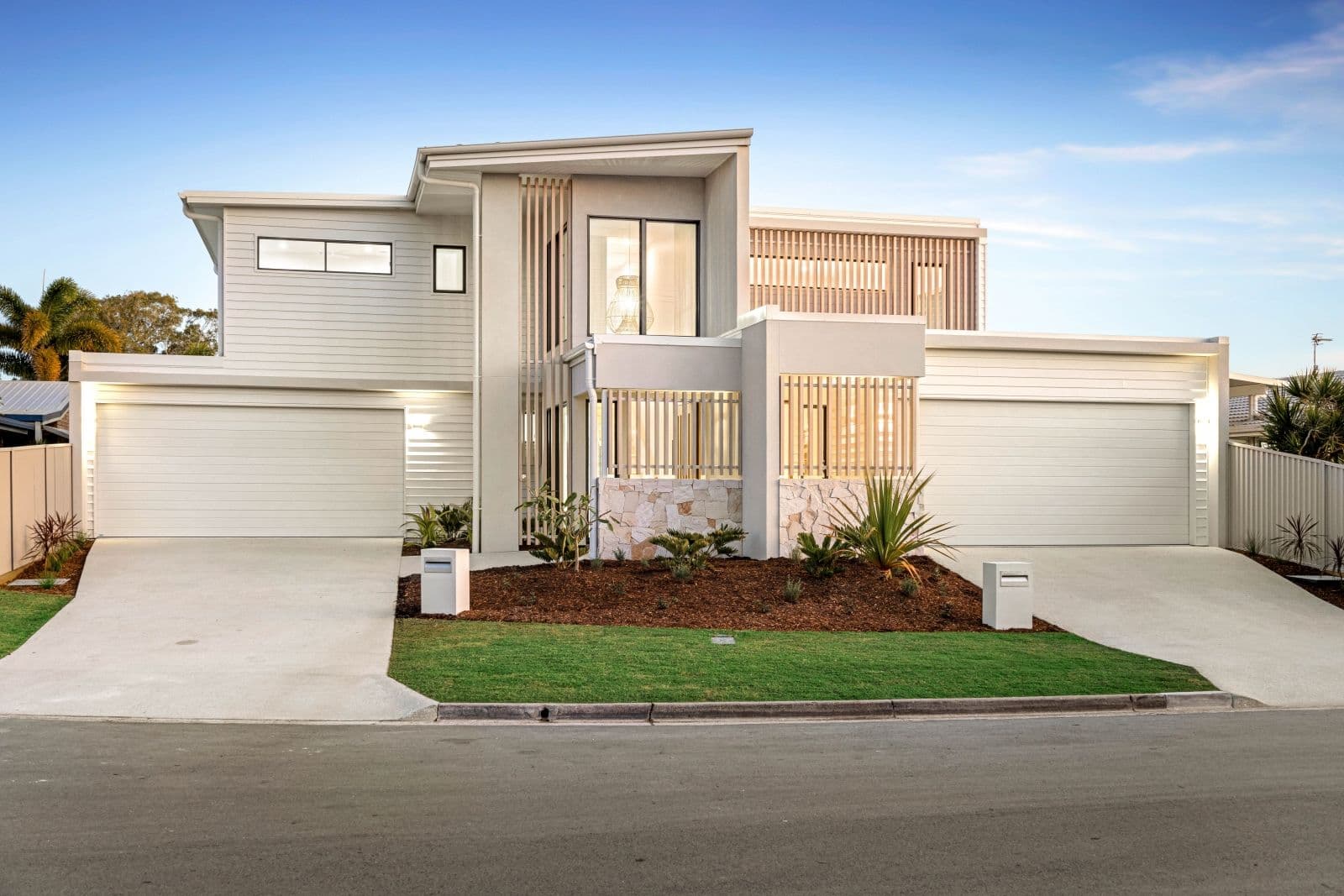8 Tagera Street, Warana - Image 1