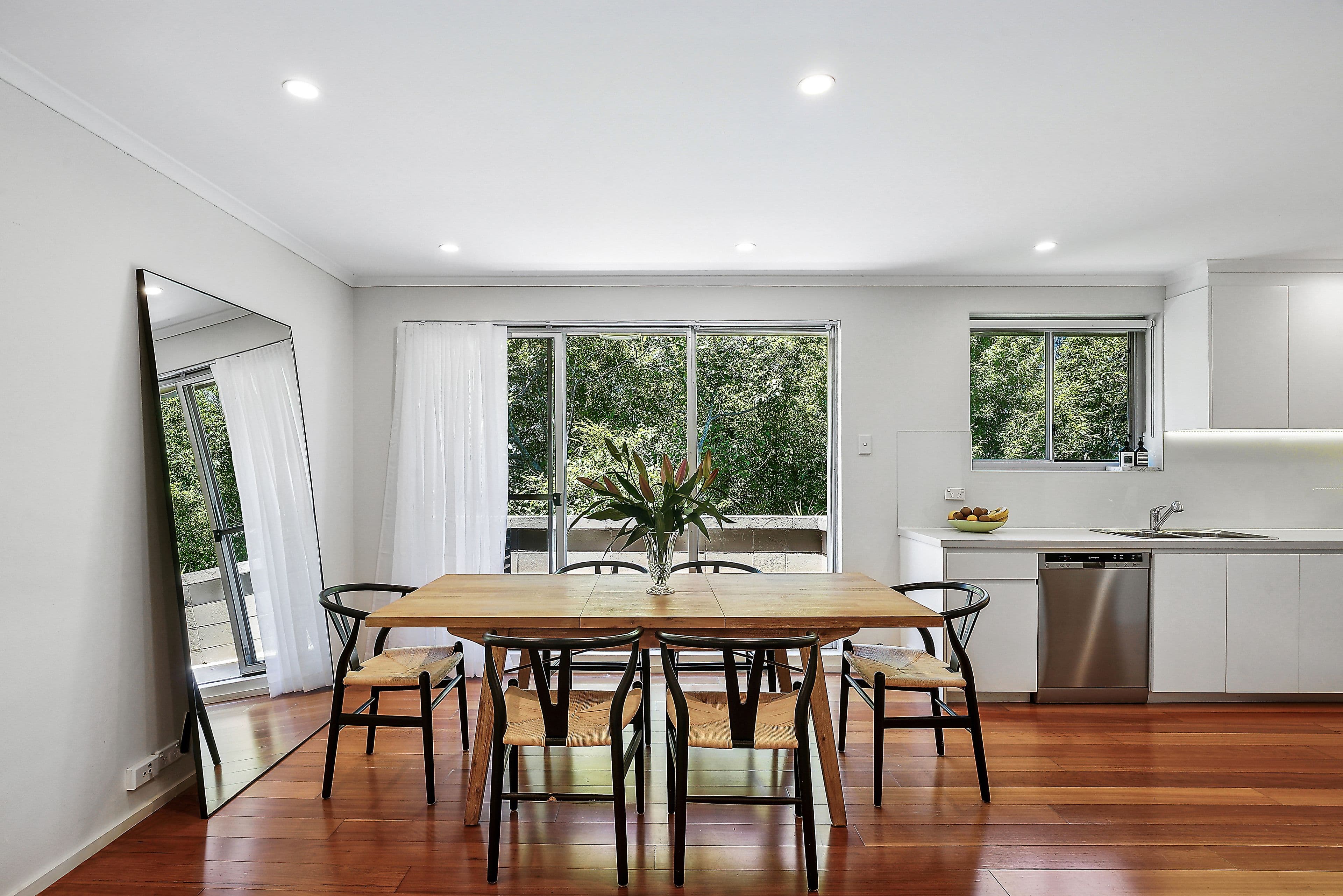 15 Wallis Parade, North Bondi NSW 2026, North Bondi - Thumbnail 2