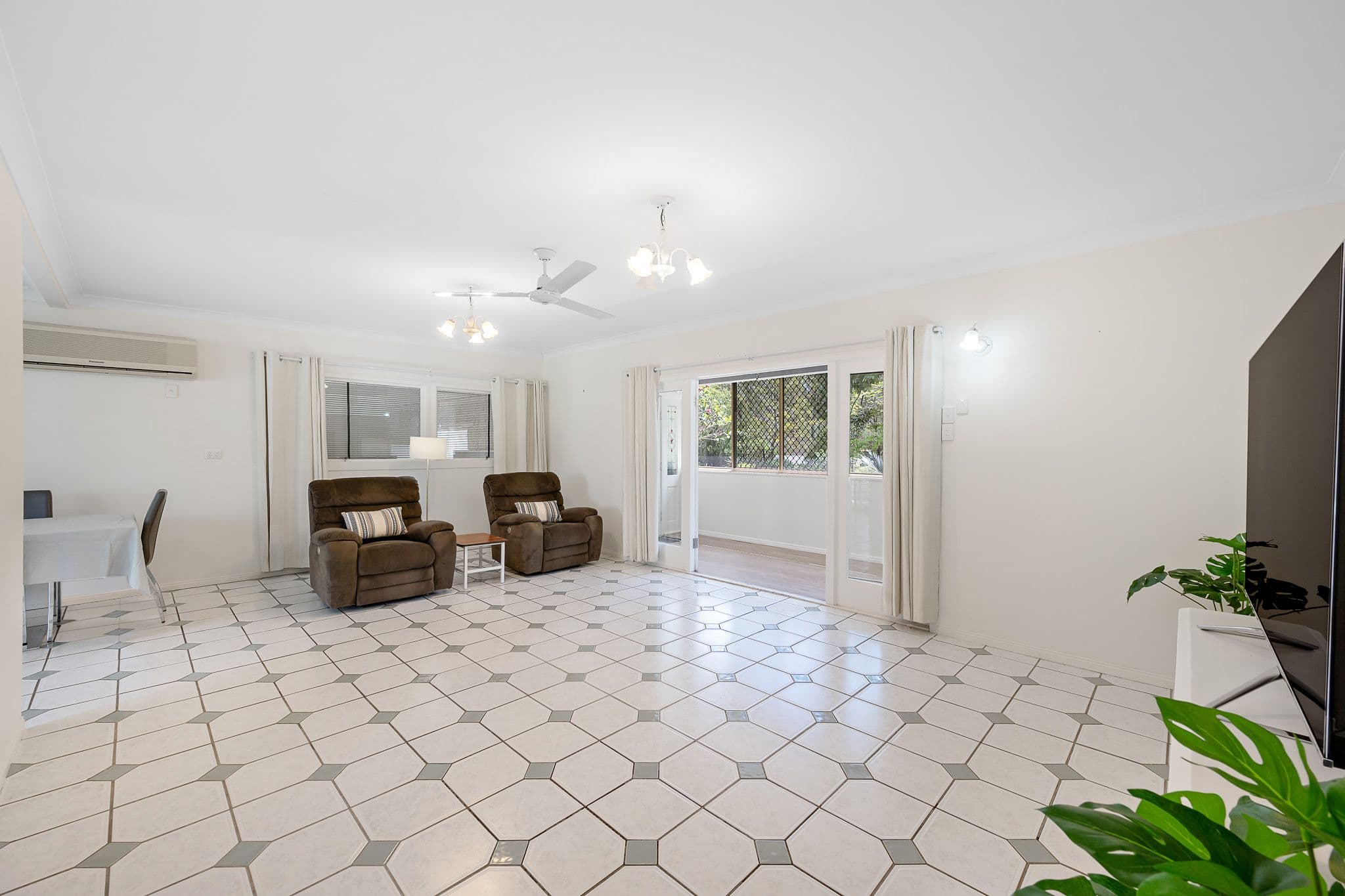 1551 Dawson Highway, Burua QLD 4680, Burua - Thumbnail 5