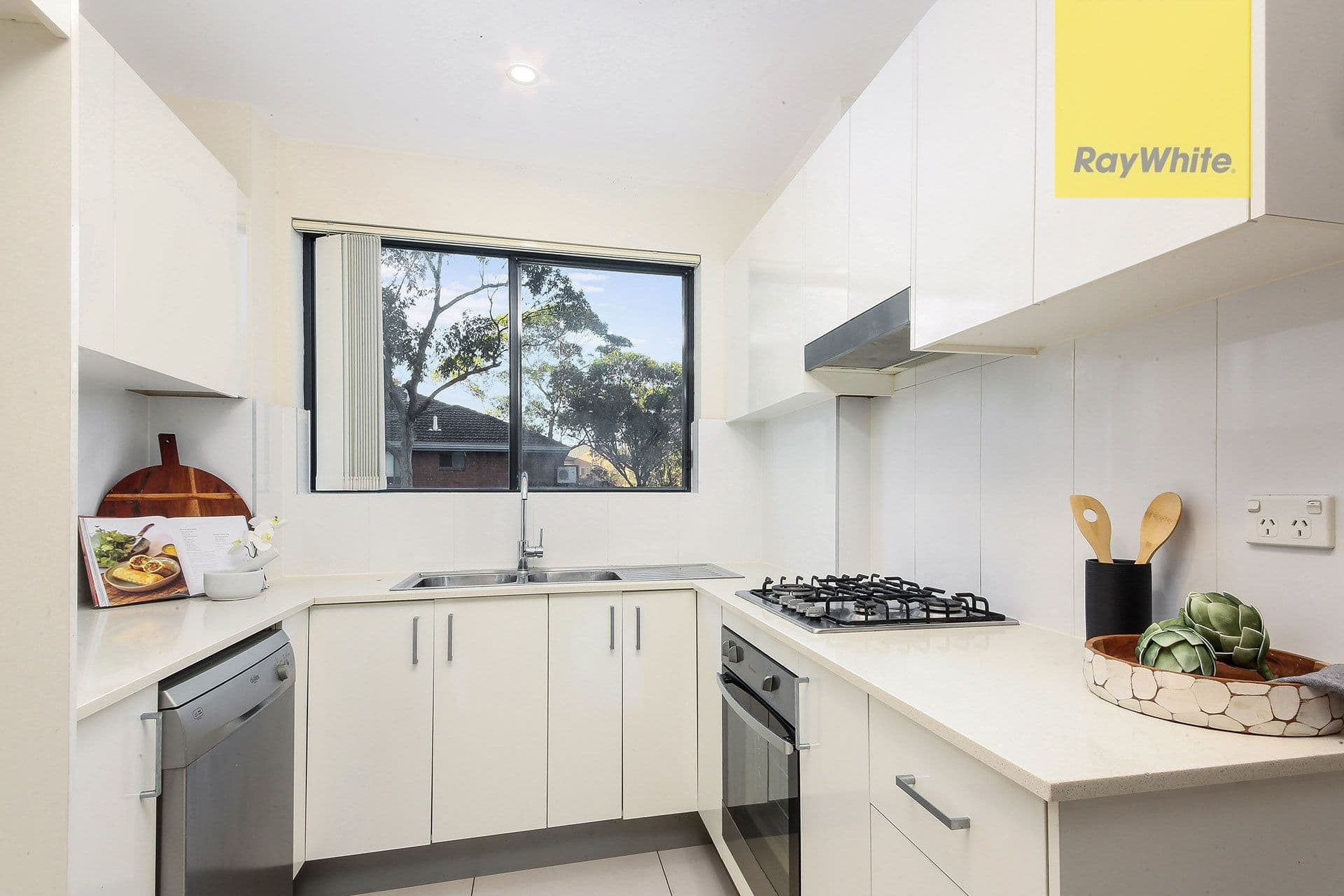 6 Sorrell Street, Parramatta NSW 2150, Parramatta - Thumbnail 4