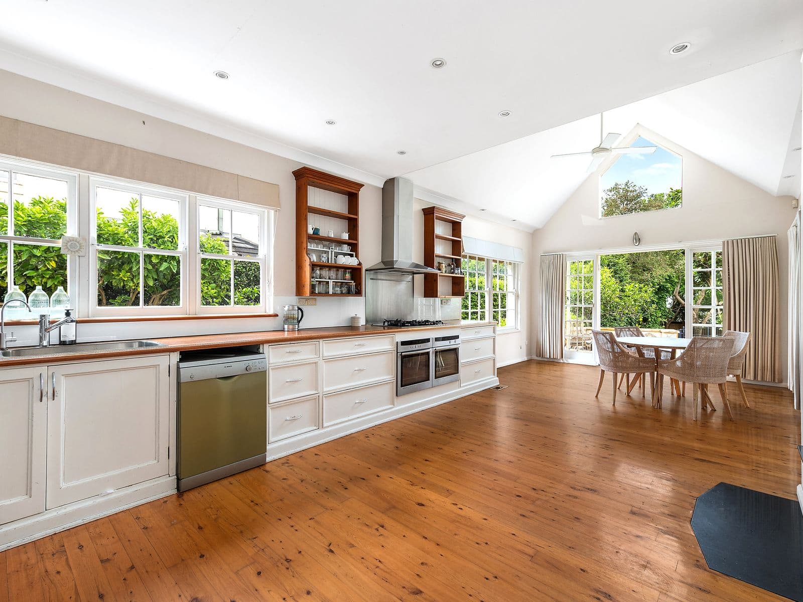70 Braeside Street, Wahroonga - Thumbnail 4