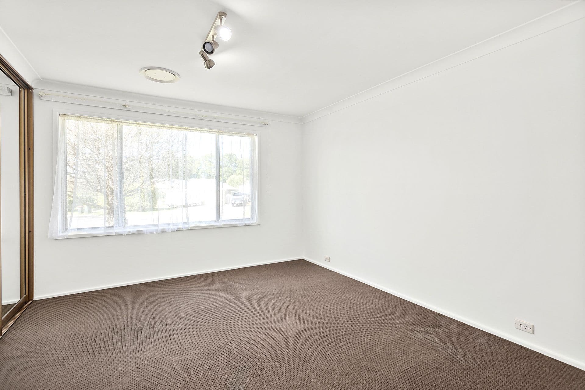 1 Lennox Crescent, Moss Vale NSW 2577, Moss Vale - Thumbnail 5