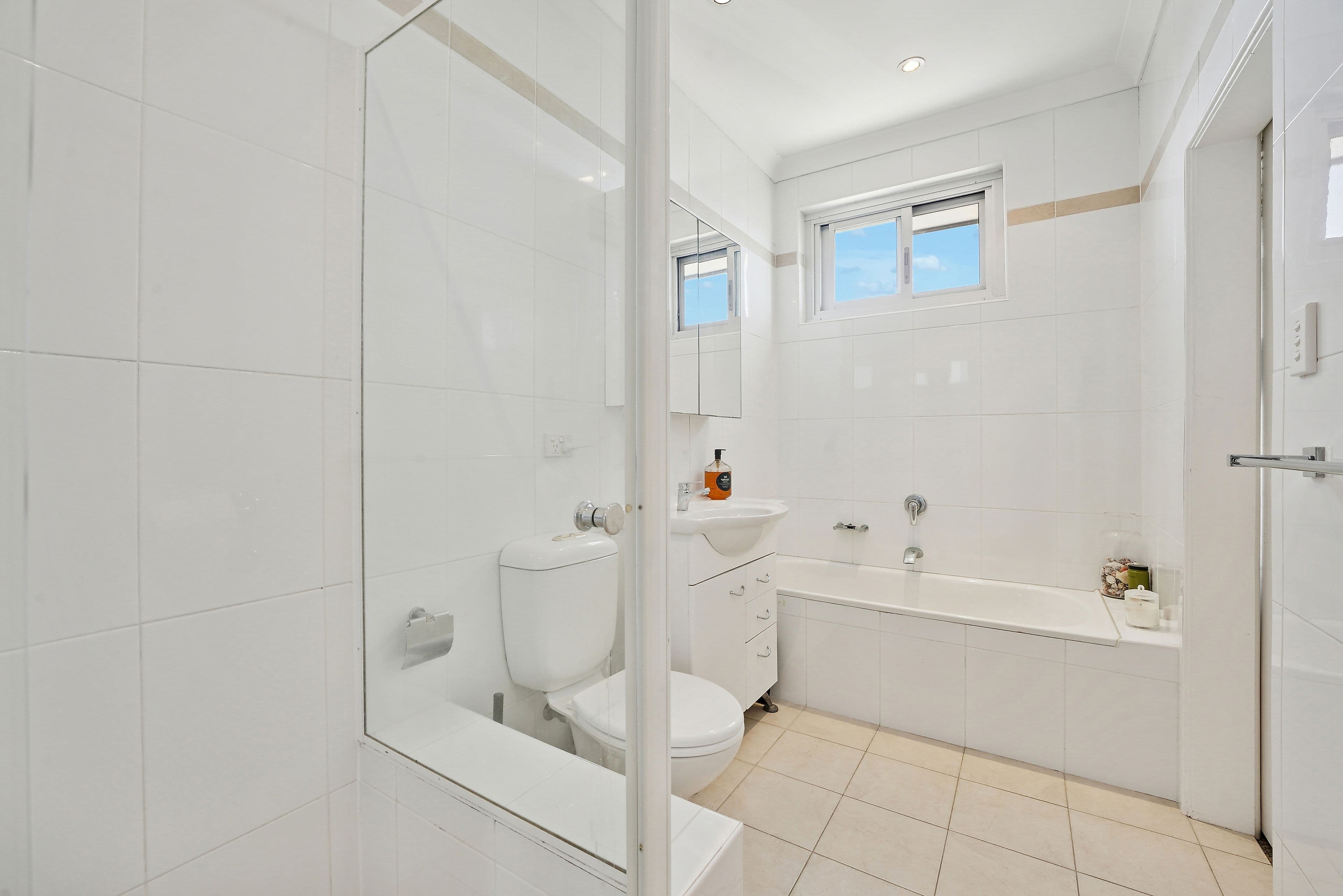 17-23 Wallis Parade, North Bondi NSW 2026, North Bondi - Thumbnail 7