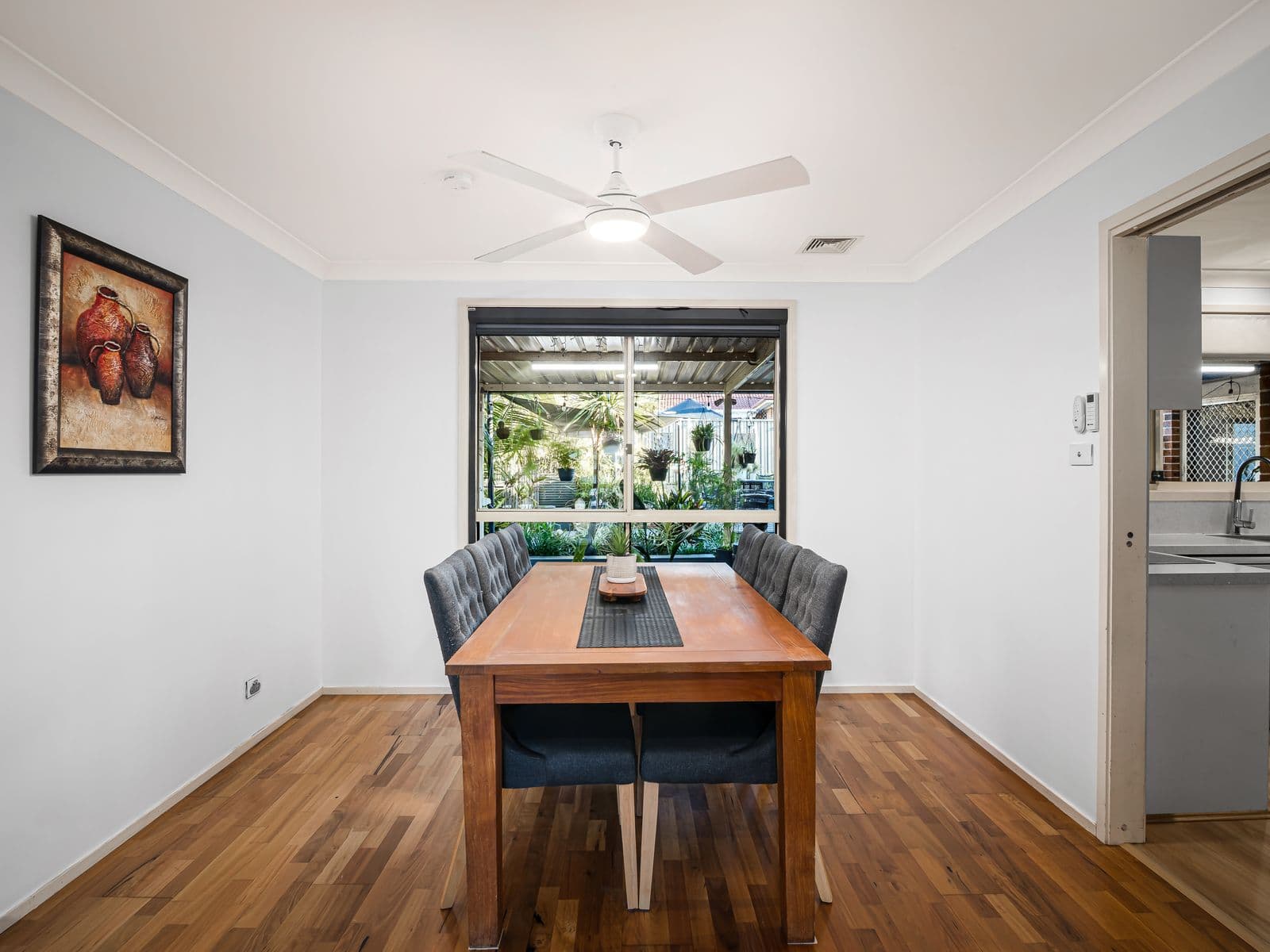 48 Thompson Crescent, Glenwood - Thumbnail 5