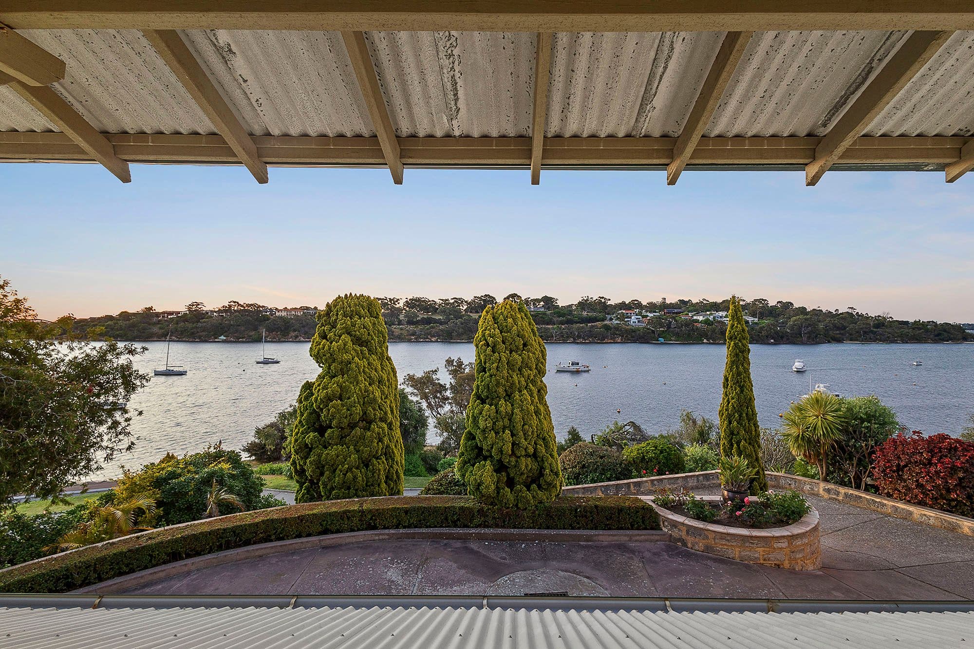 22 Blackwall Reach Parade, Bicton WA 6157, Bicton - Thumbnail 3