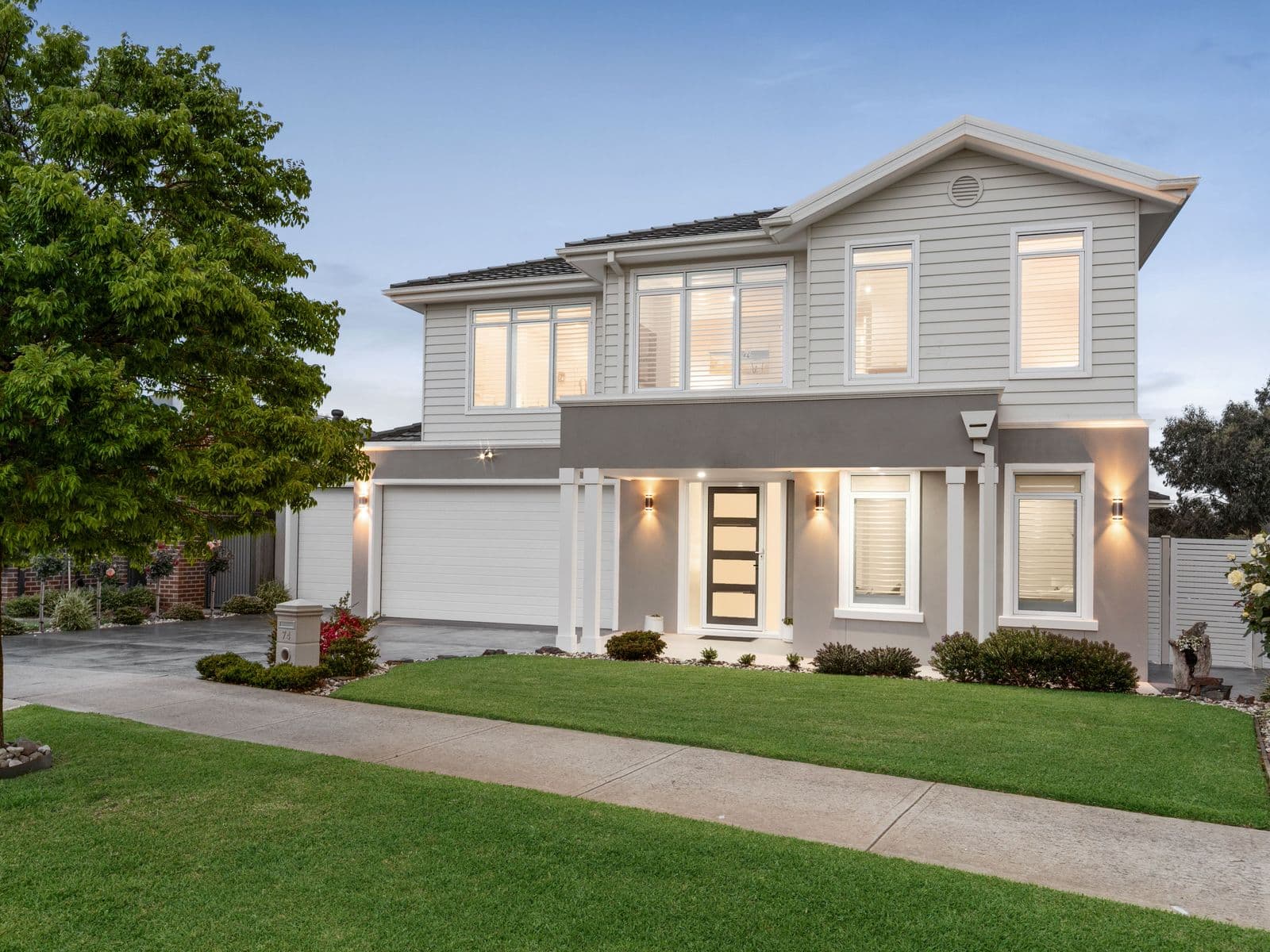 74 Lucknow Drive, Beveridge - Image 1