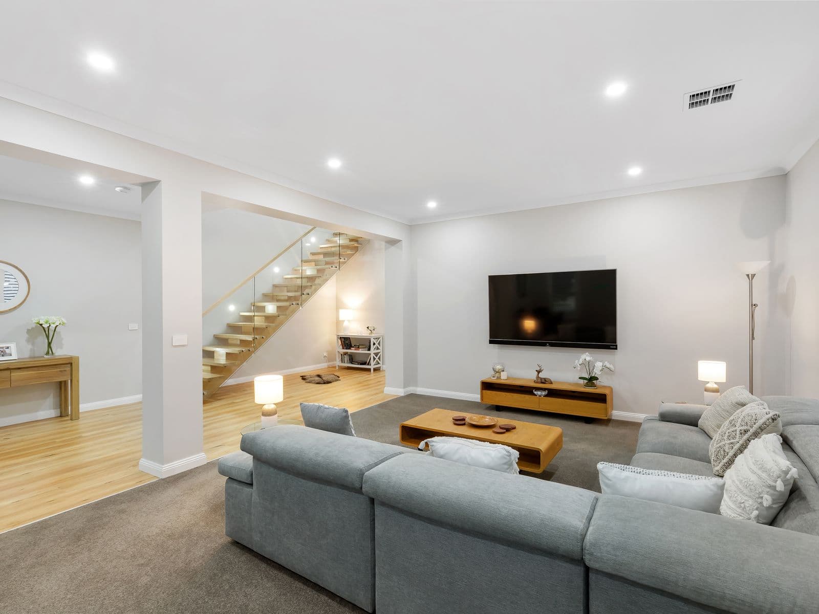 74 Lucknow Drive, Beveridge - Thumbnail 4