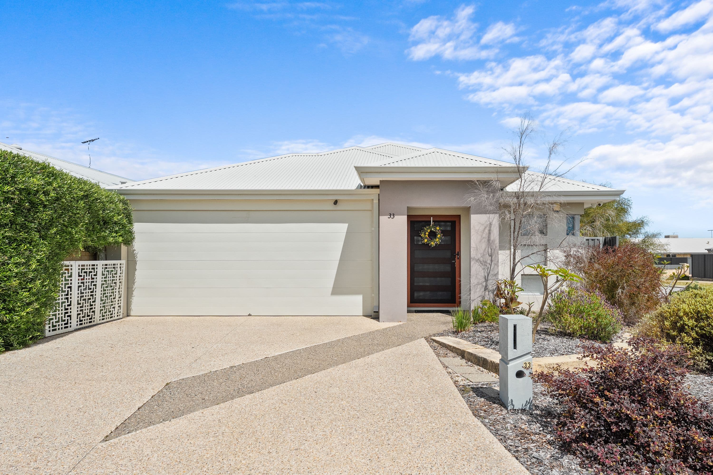 33 Bonnington Way, Baldivis WA 6171, Baldivis - Thumbnail 2