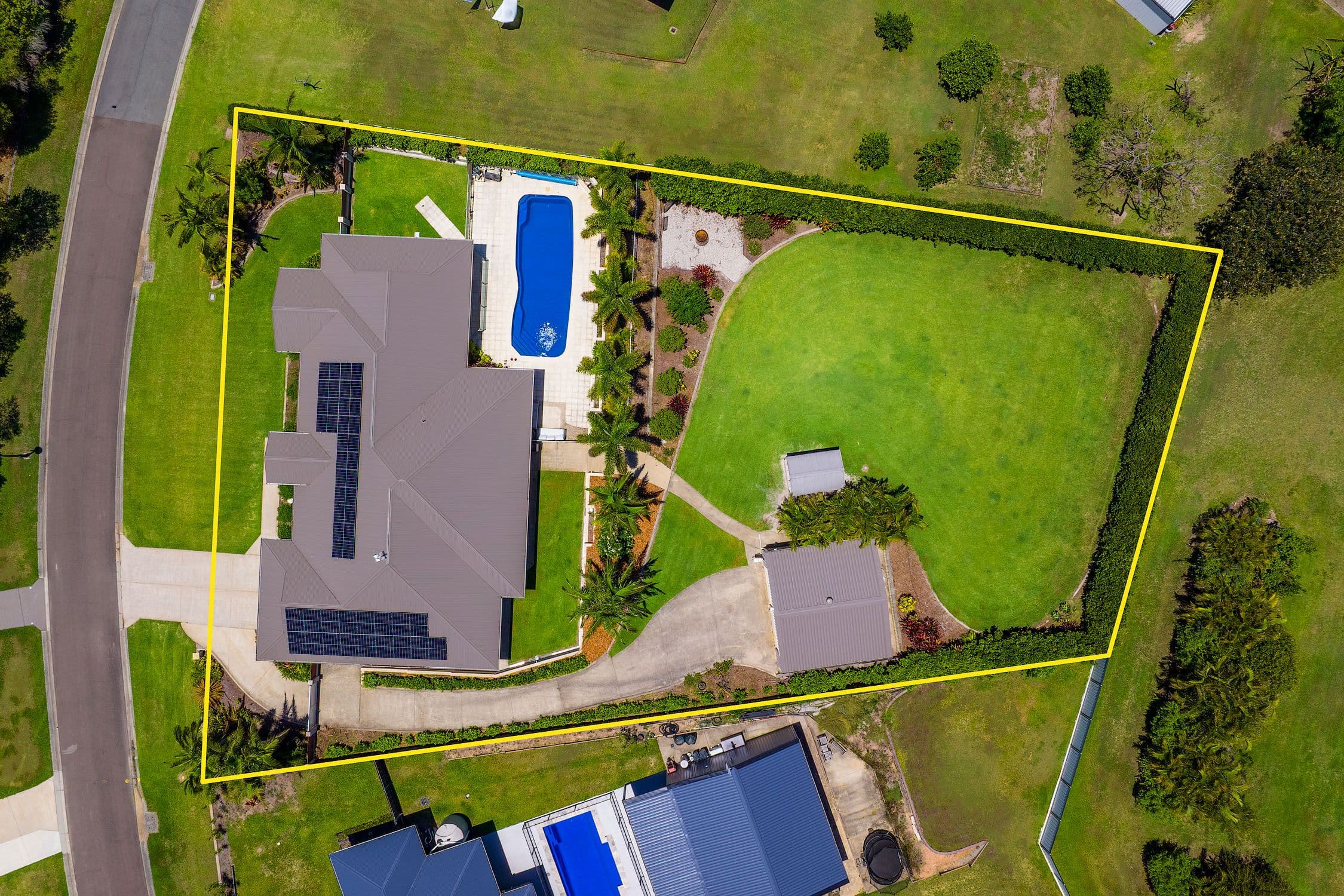 5 Langara Drive, Southside QLD 4570, Southside - Thumbnail 2